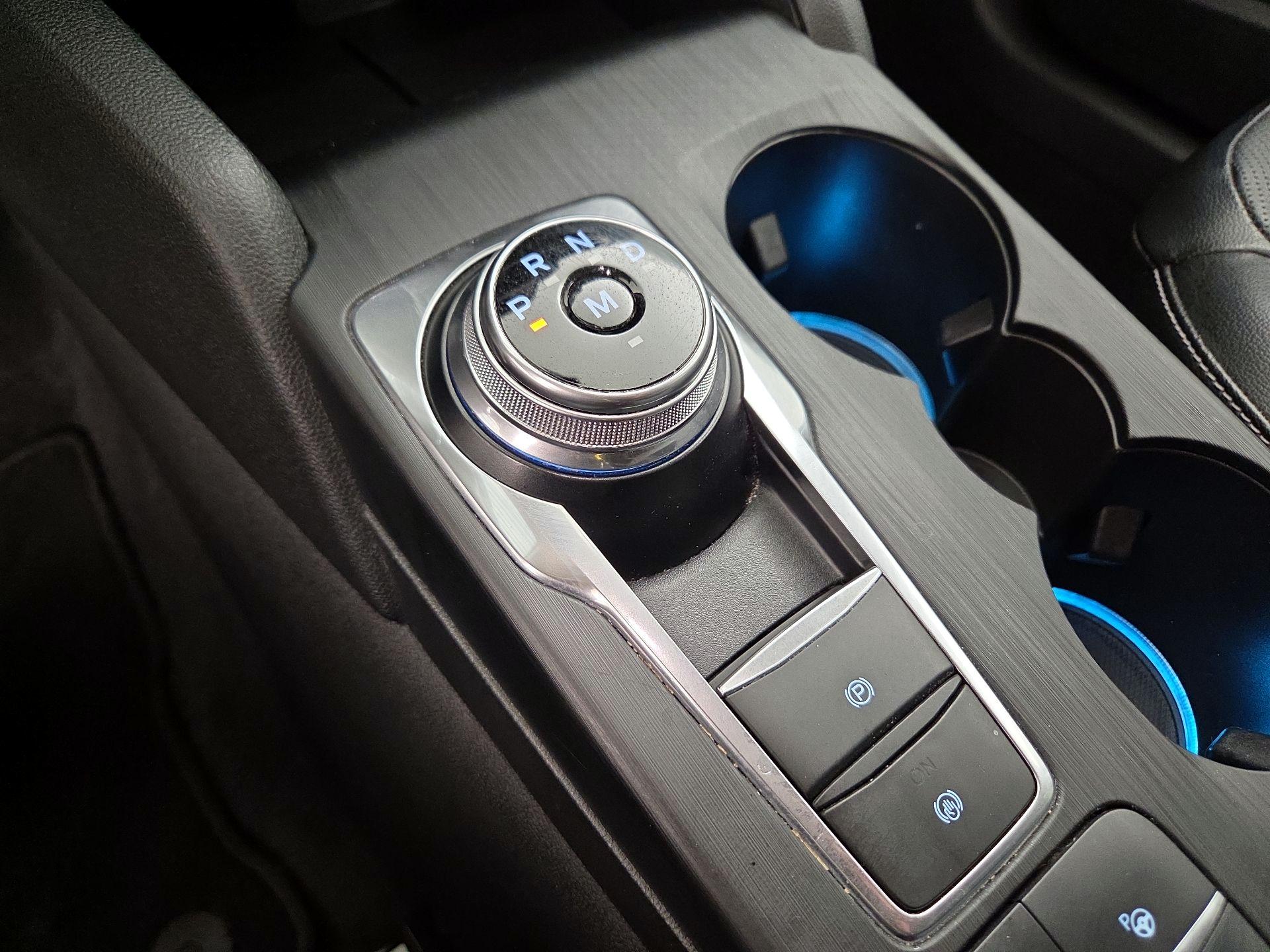 Thumbnail: 2020 Ford Escape - 18