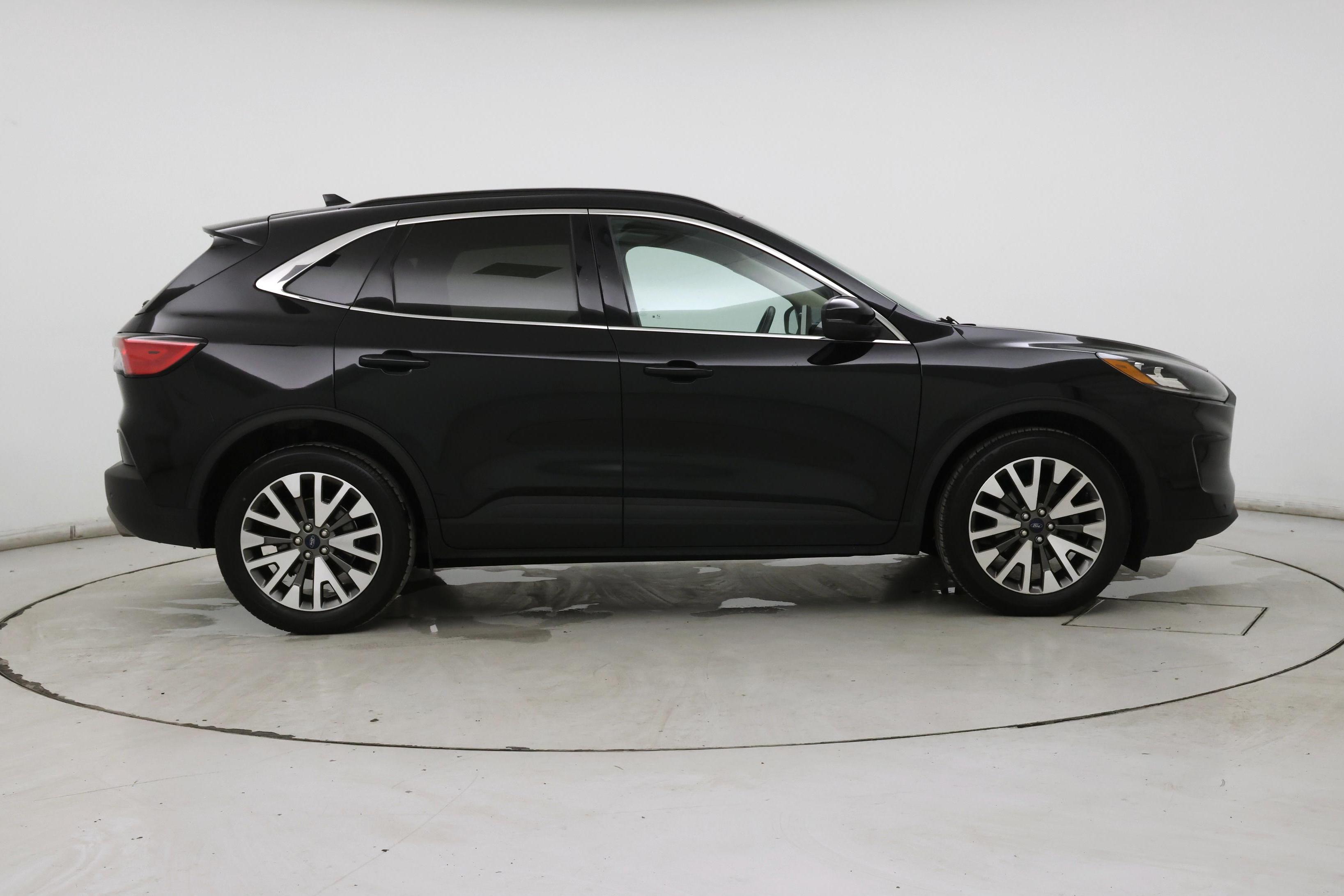 Thumbnail: 2020 Ford Escape - 7