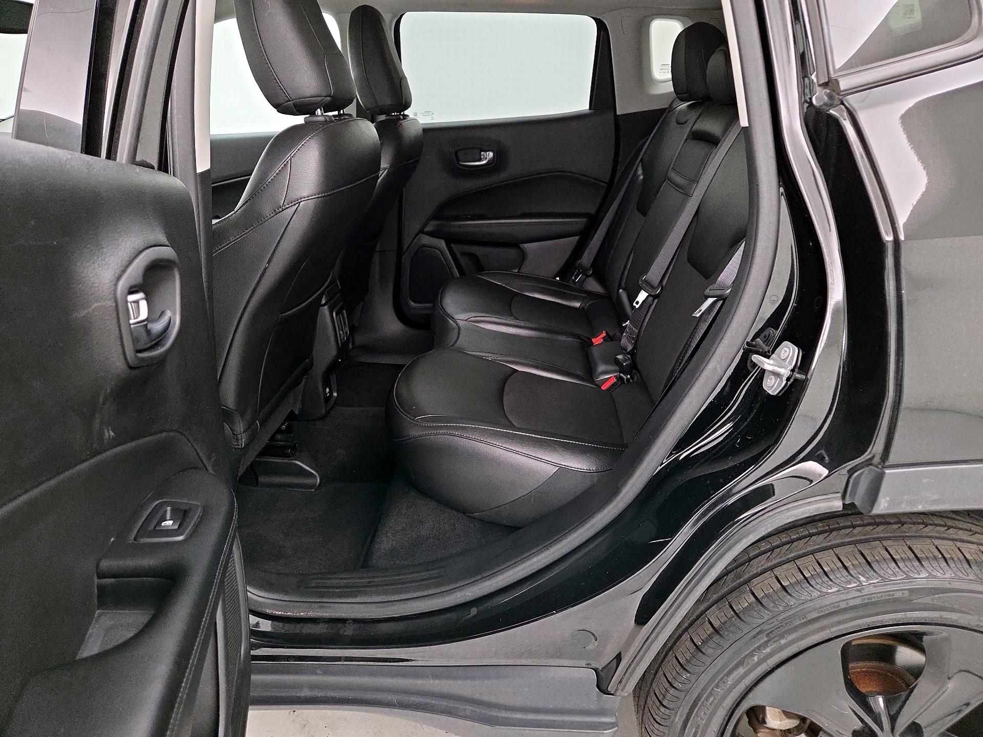 Thumbnail: 2020 Jeep Compass - 19