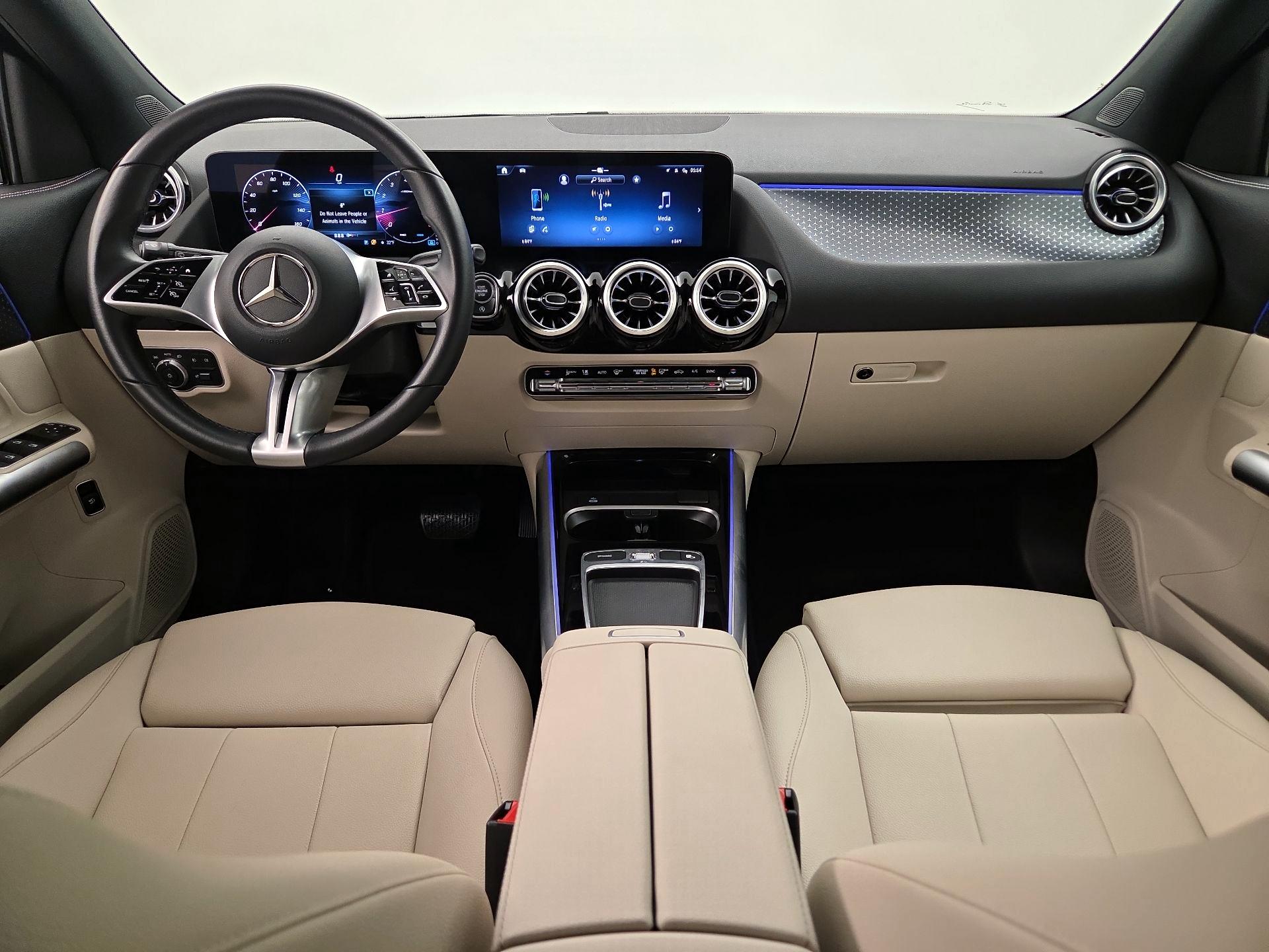 Thumbnail: 2025 Mercedes-Benz GLA - 9