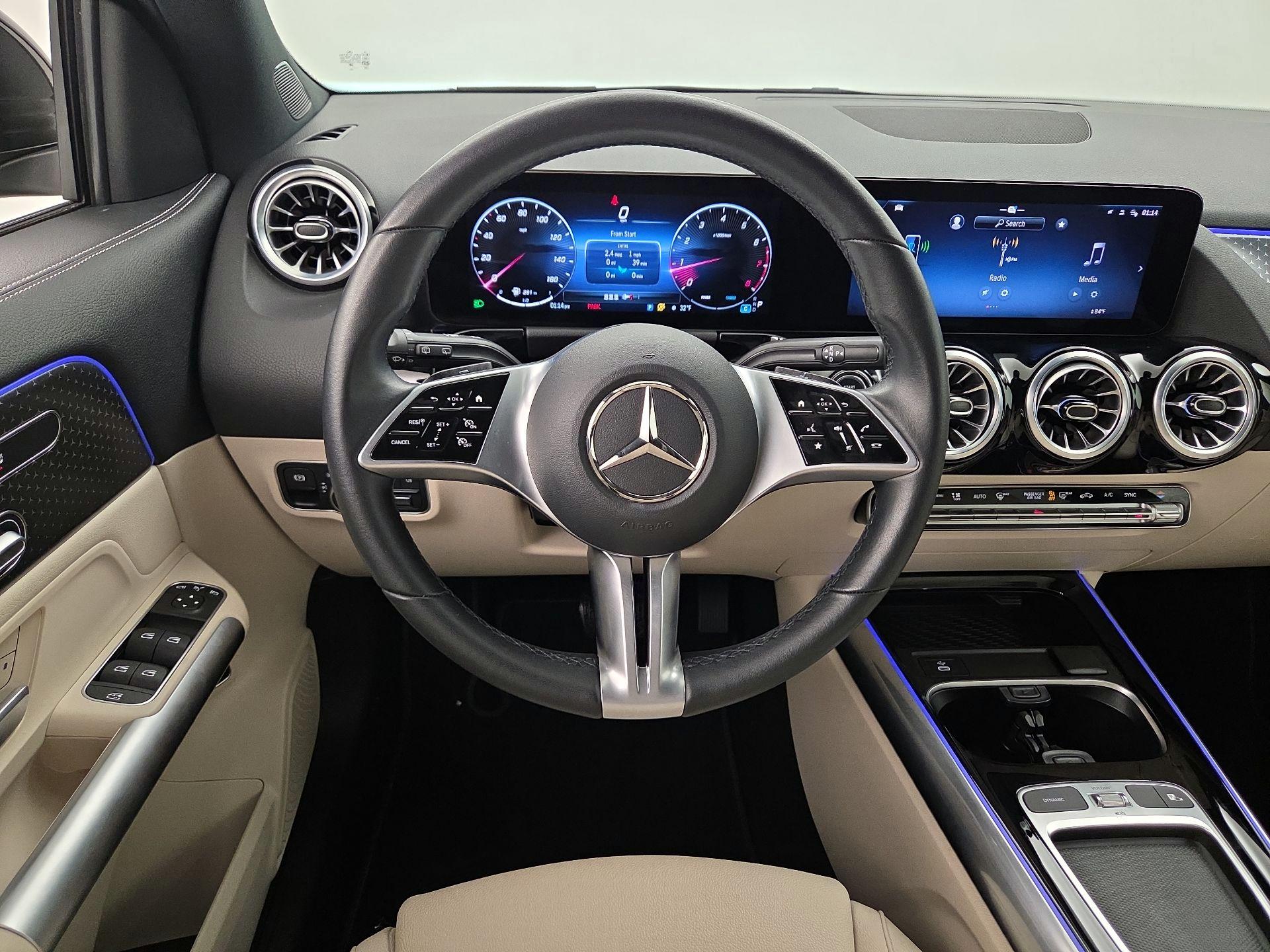 Thumbnail: 2025 Mercedes-Benz GLA - 10