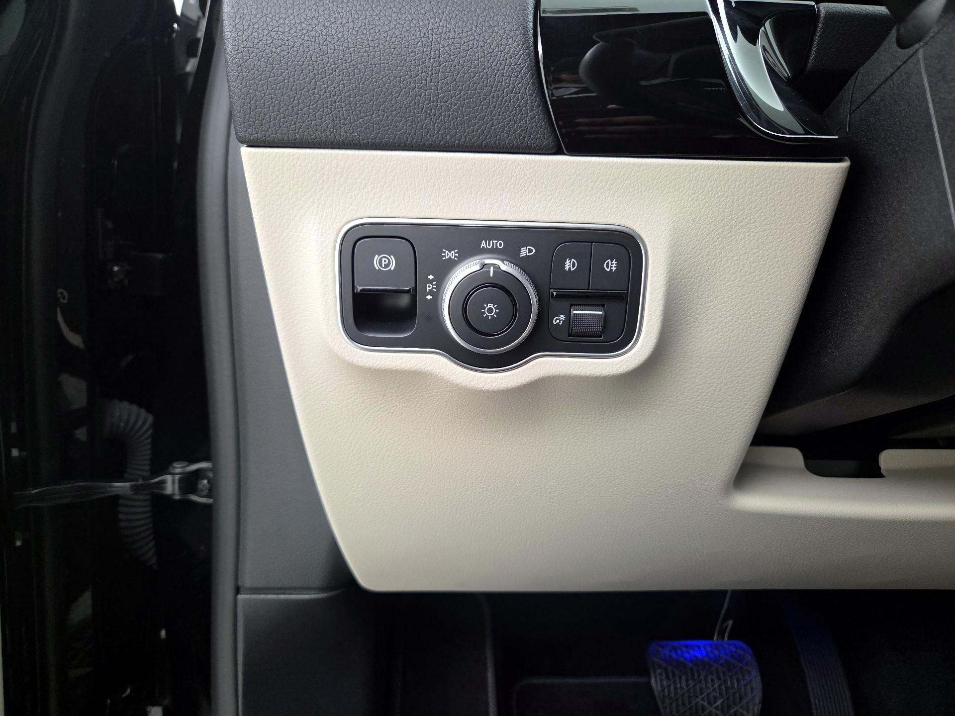 Thumbnail: 2025 Mercedes-Benz GLA - 13