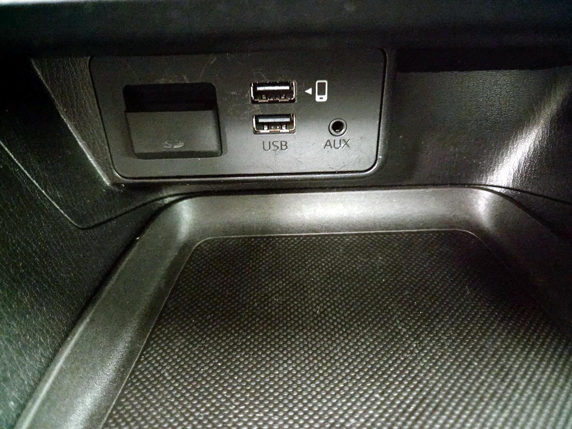 Thumbnail: 2018 Mazda Mazda3 - 18