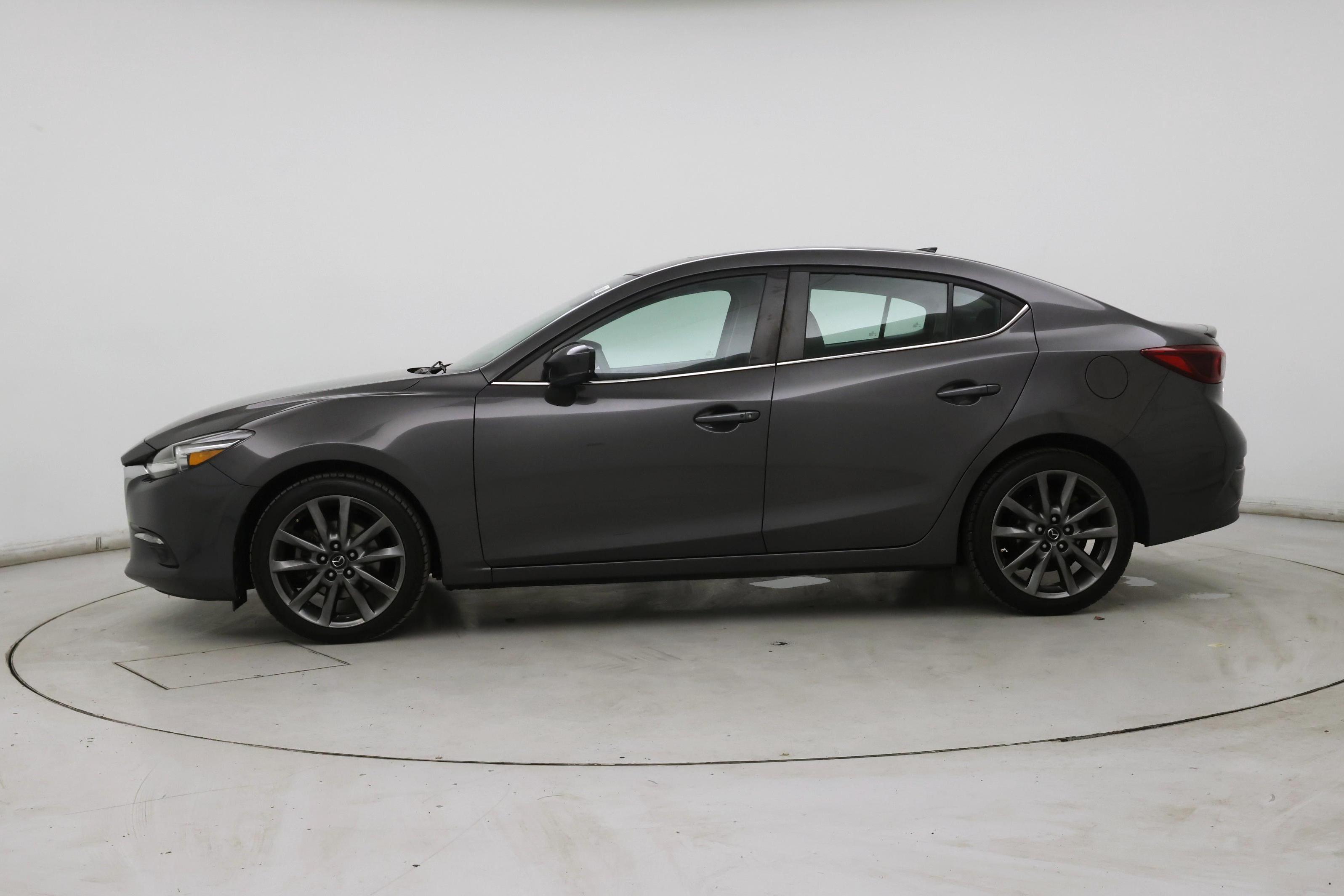 Thumbnail: 2018 Mazda Mazda3 - 3