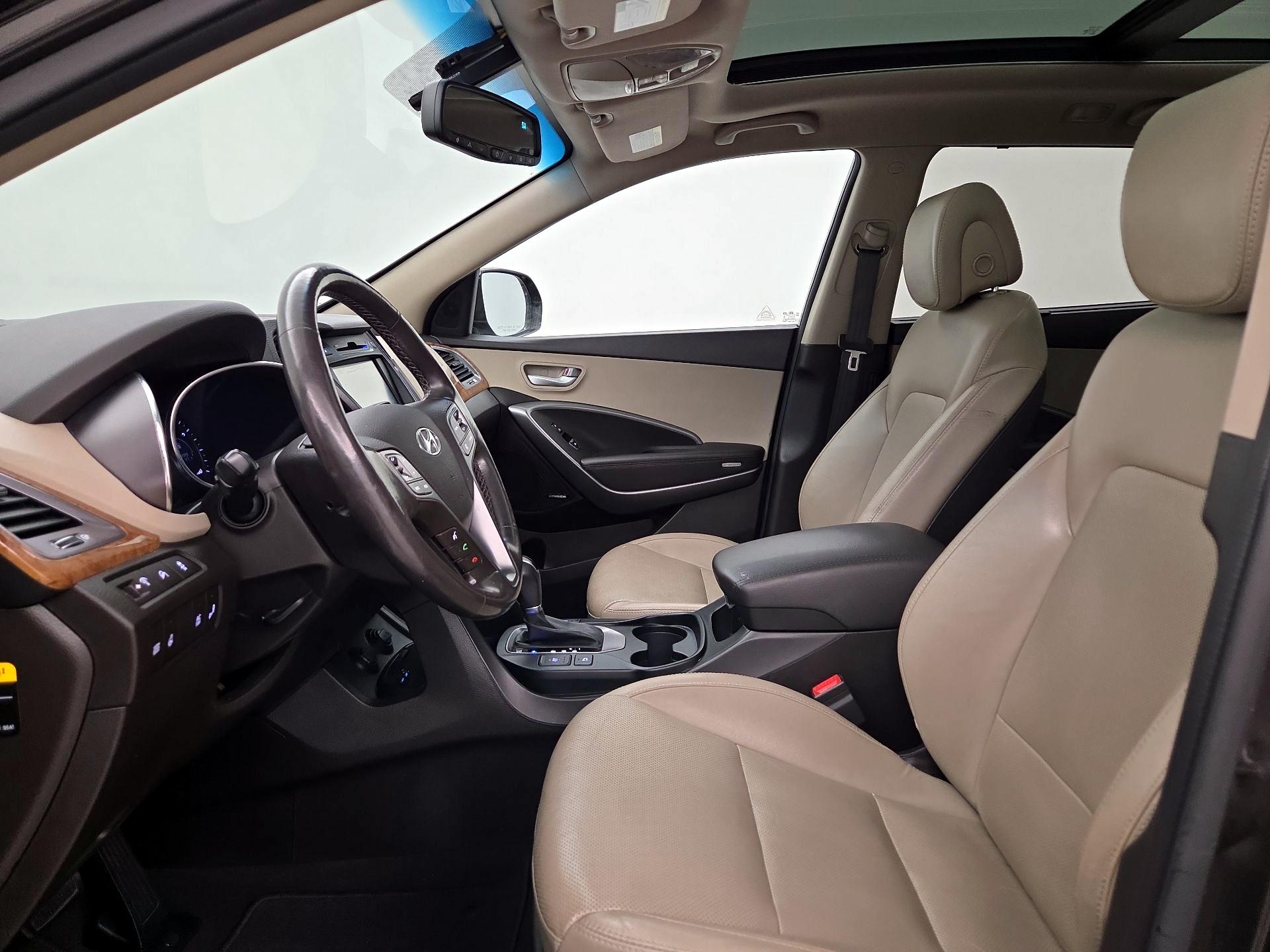 Thumbnail: 2016 Hyundai Santa Fe - 11