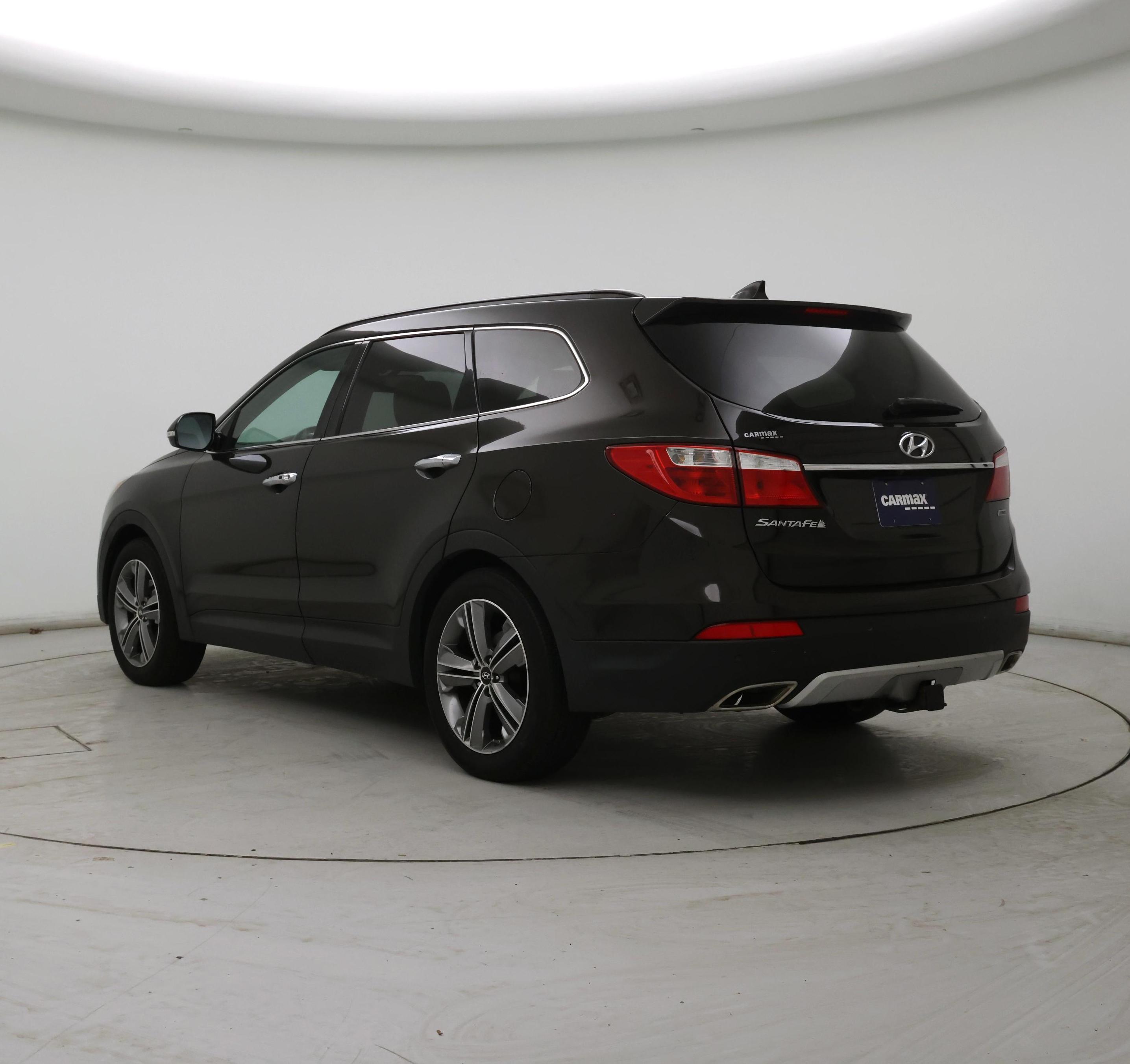 Thumbnail: 2016 Hyundai Santa Fe - 2