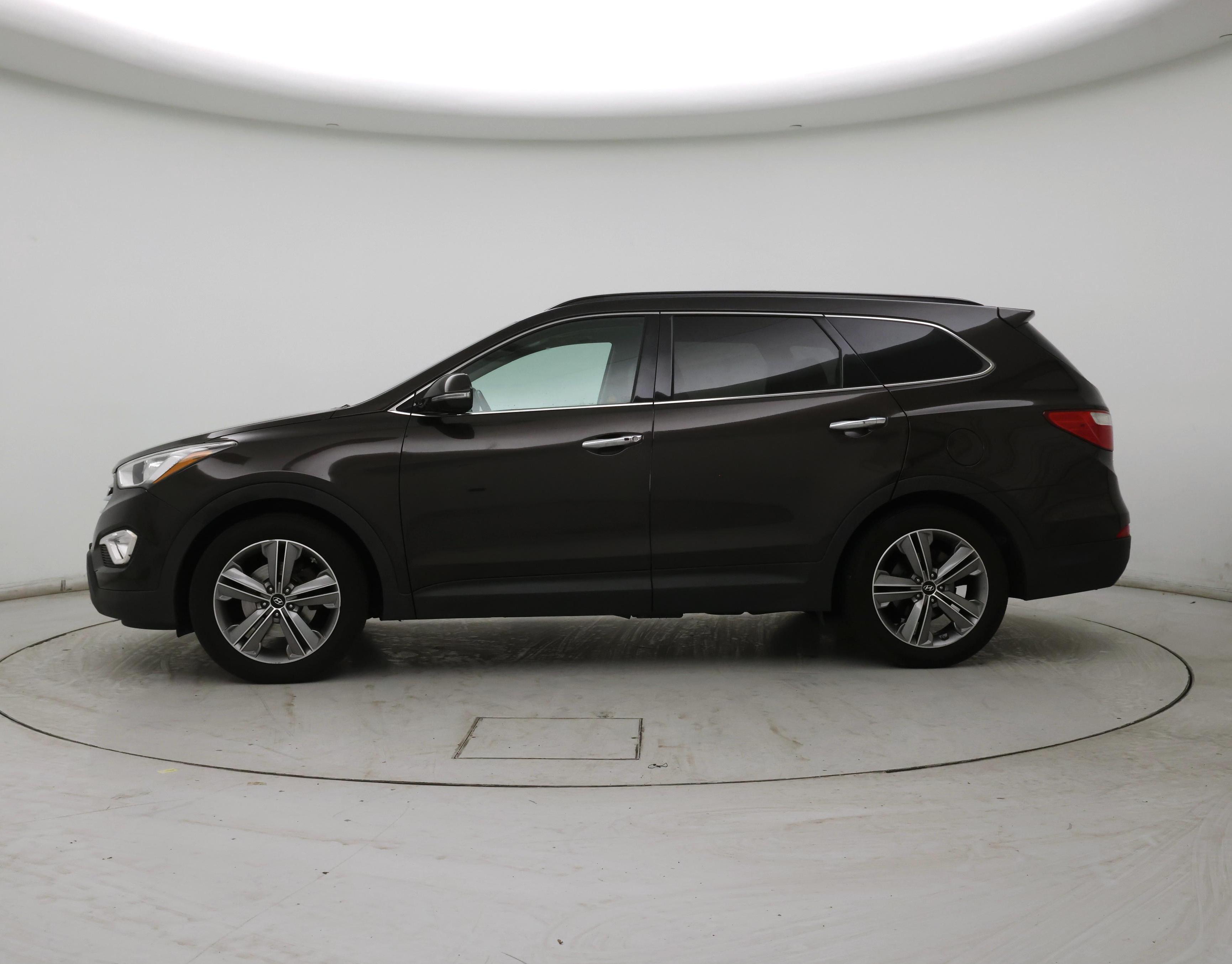 Thumbnail: 2016 Hyundai Santa Fe - 3