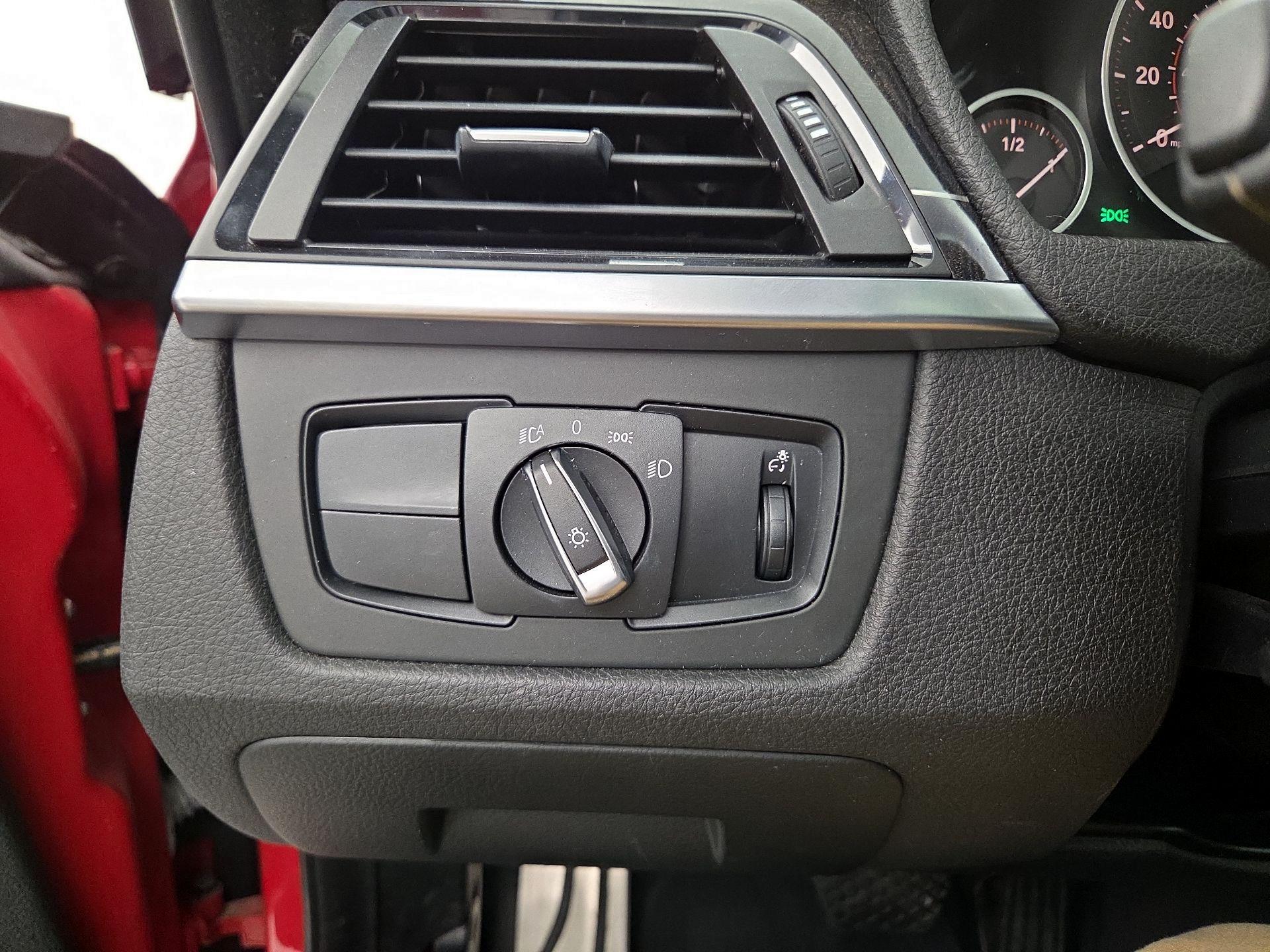 Thumbnail: 2015 BMW 4 Series - 13