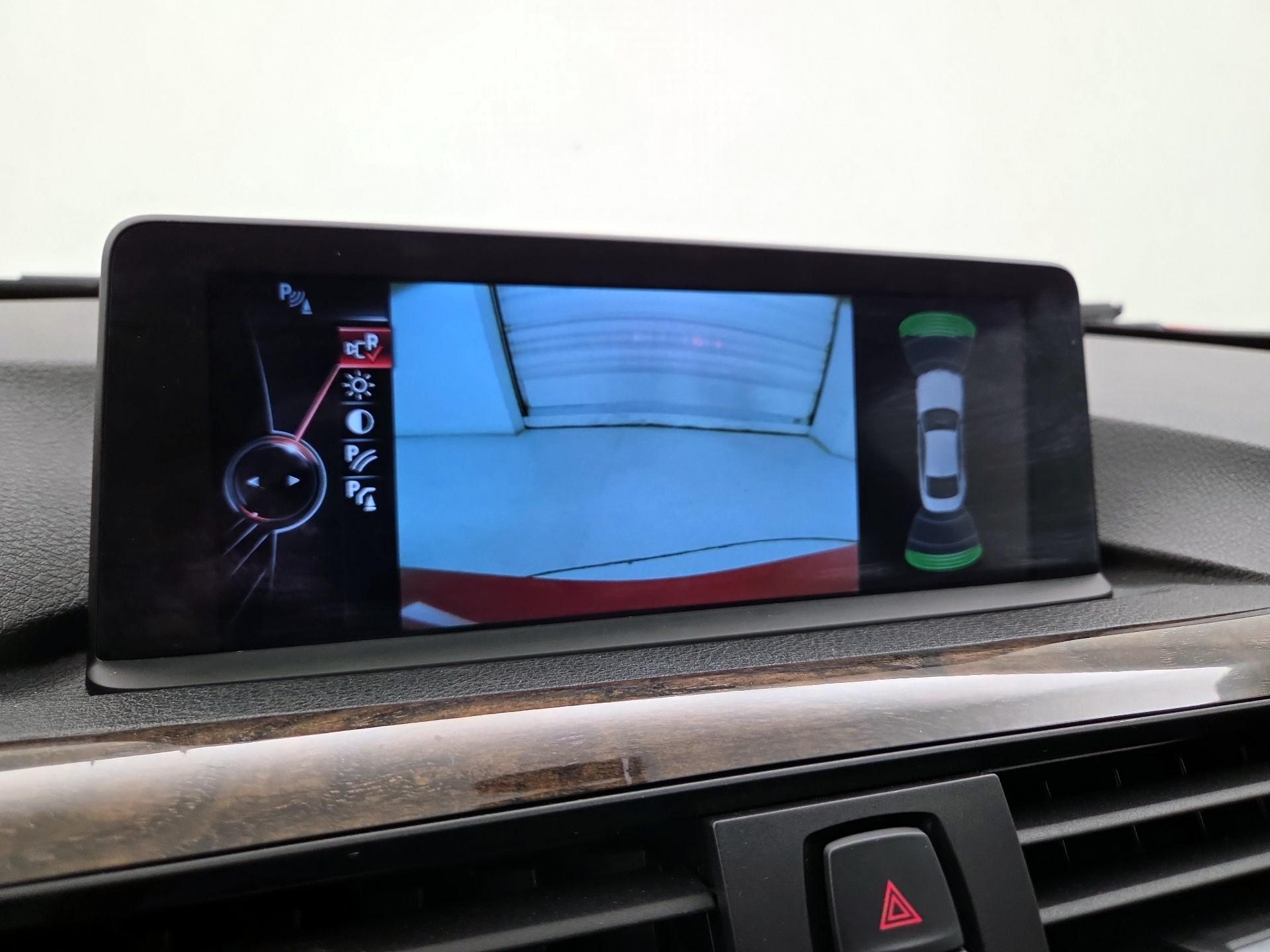 Thumbnail: 2015 BMW 4 Series - 15