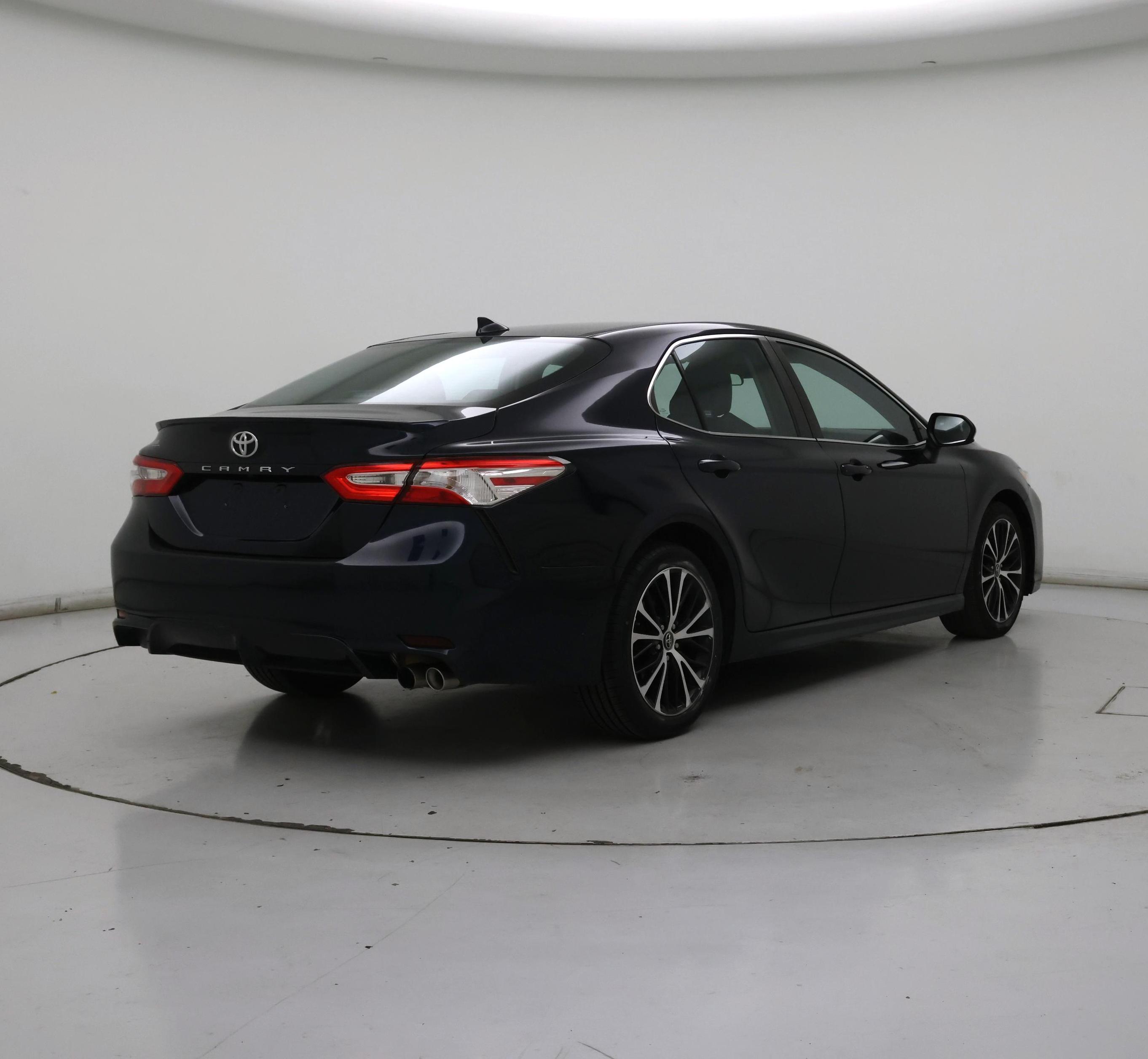 Thumbnail: 2020 Toyota Camry - 8