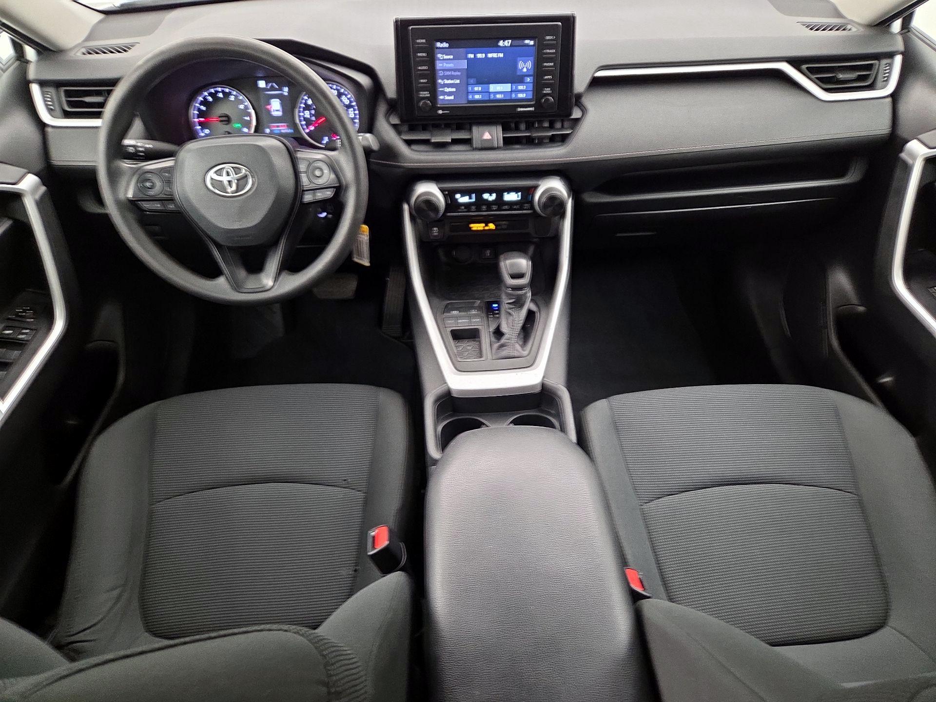 Thumbnail: 2020 Toyota RAV4 - 9