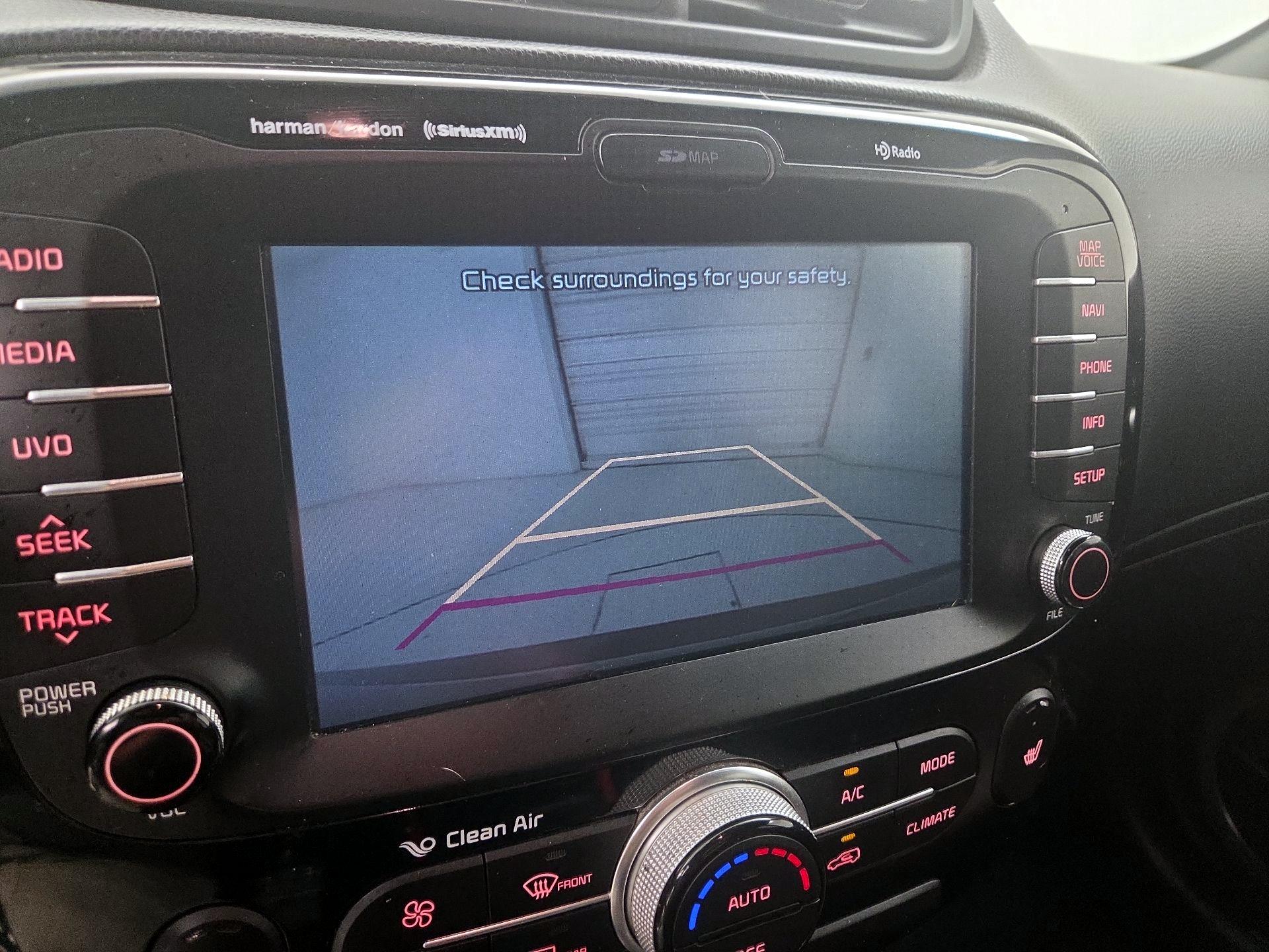 Thumbnail: 2017 Kia Soul - 15