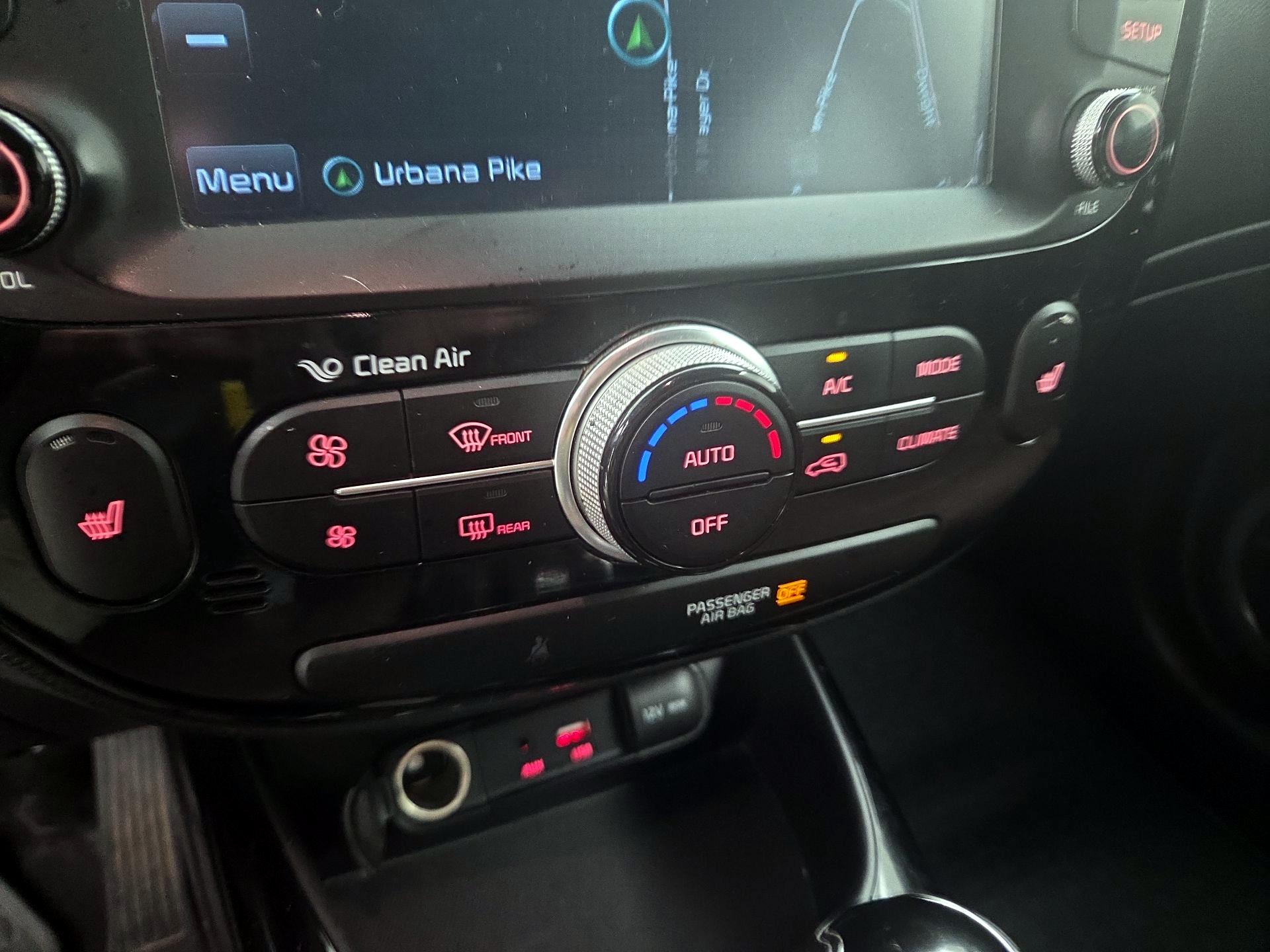 Thumbnail: 2017 Kia Soul - 17