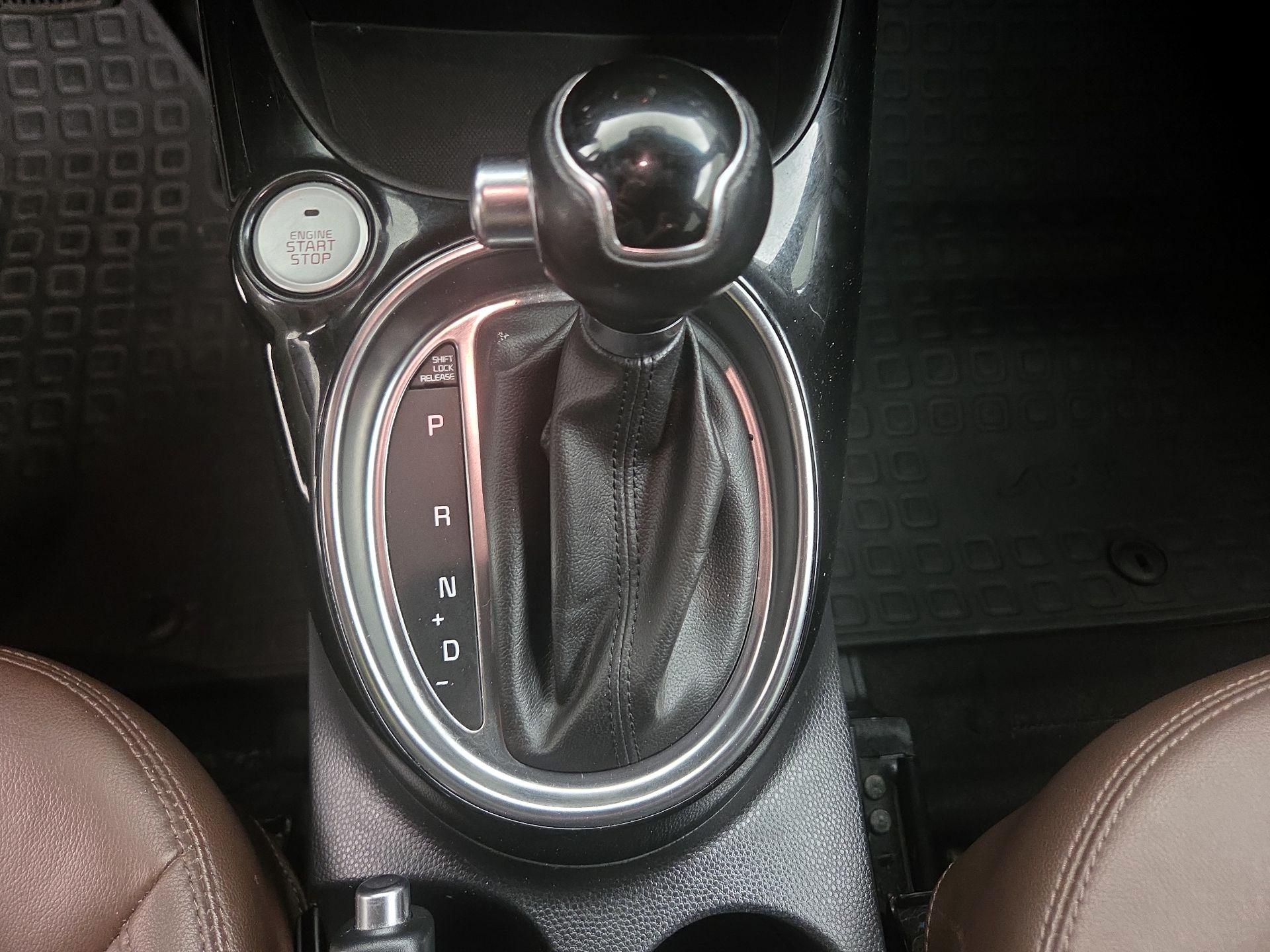 Thumbnail: 2017 Kia Soul - 18