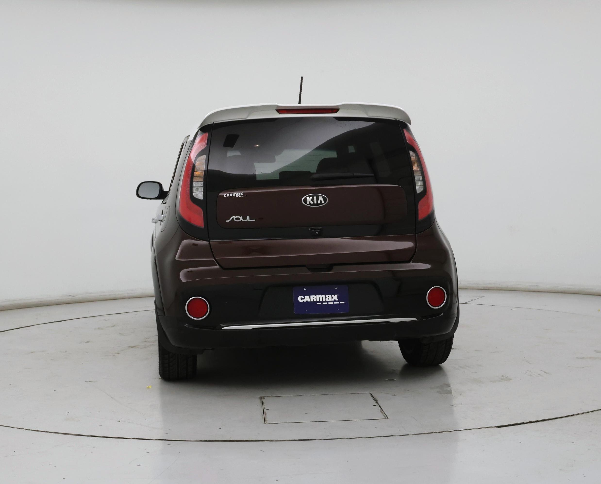 Thumbnail: 2017 Kia Soul - 6