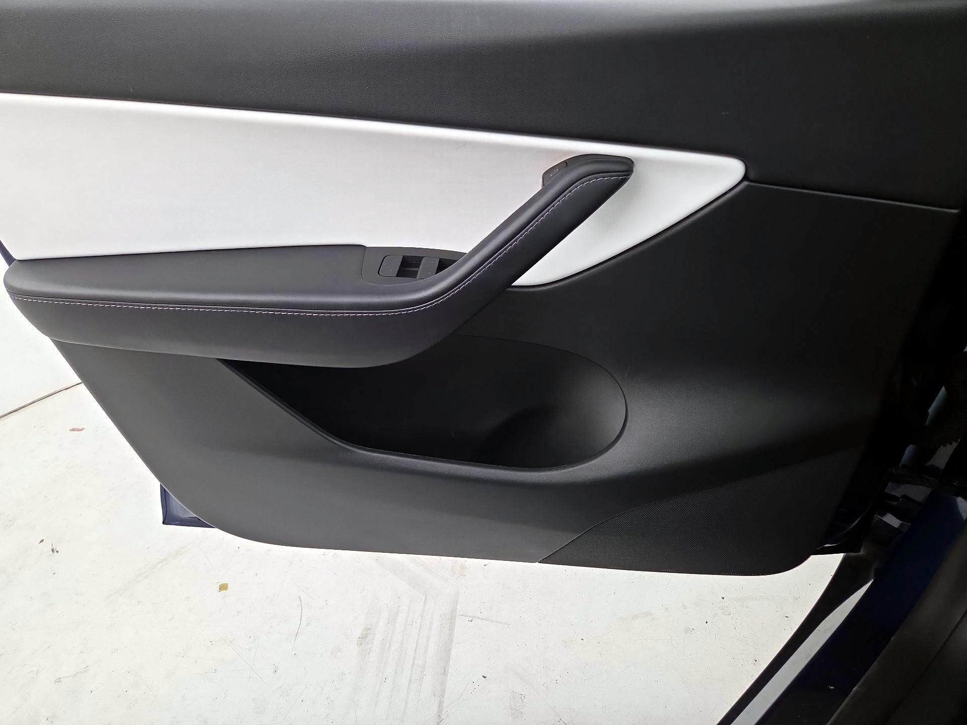 Thumbnail: 2021 Tesla Model Y - 12