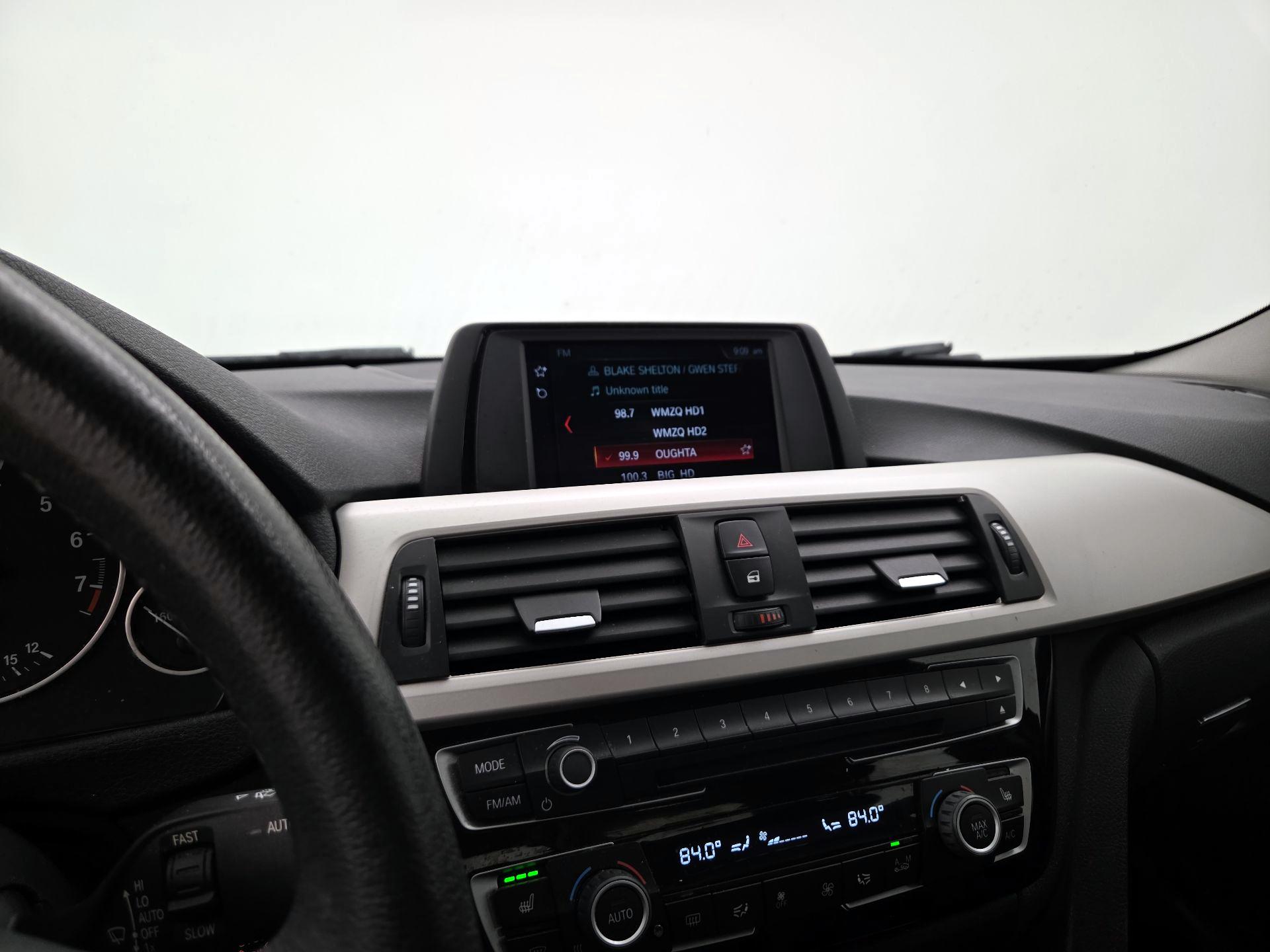 Thumbnail: 2018 BMW 3 Series - 15