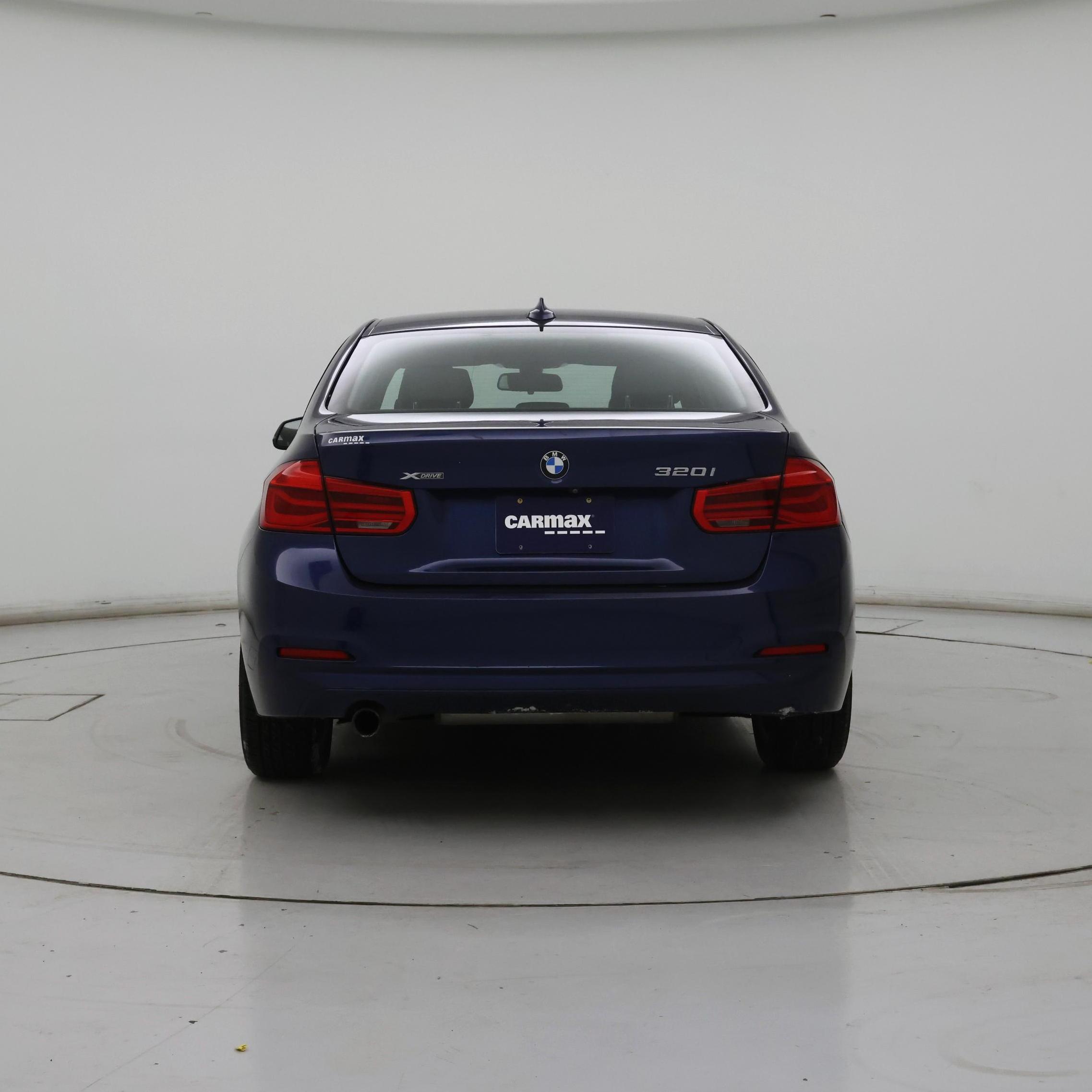 Thumbnail: 2018 BMW 3 Series - 6