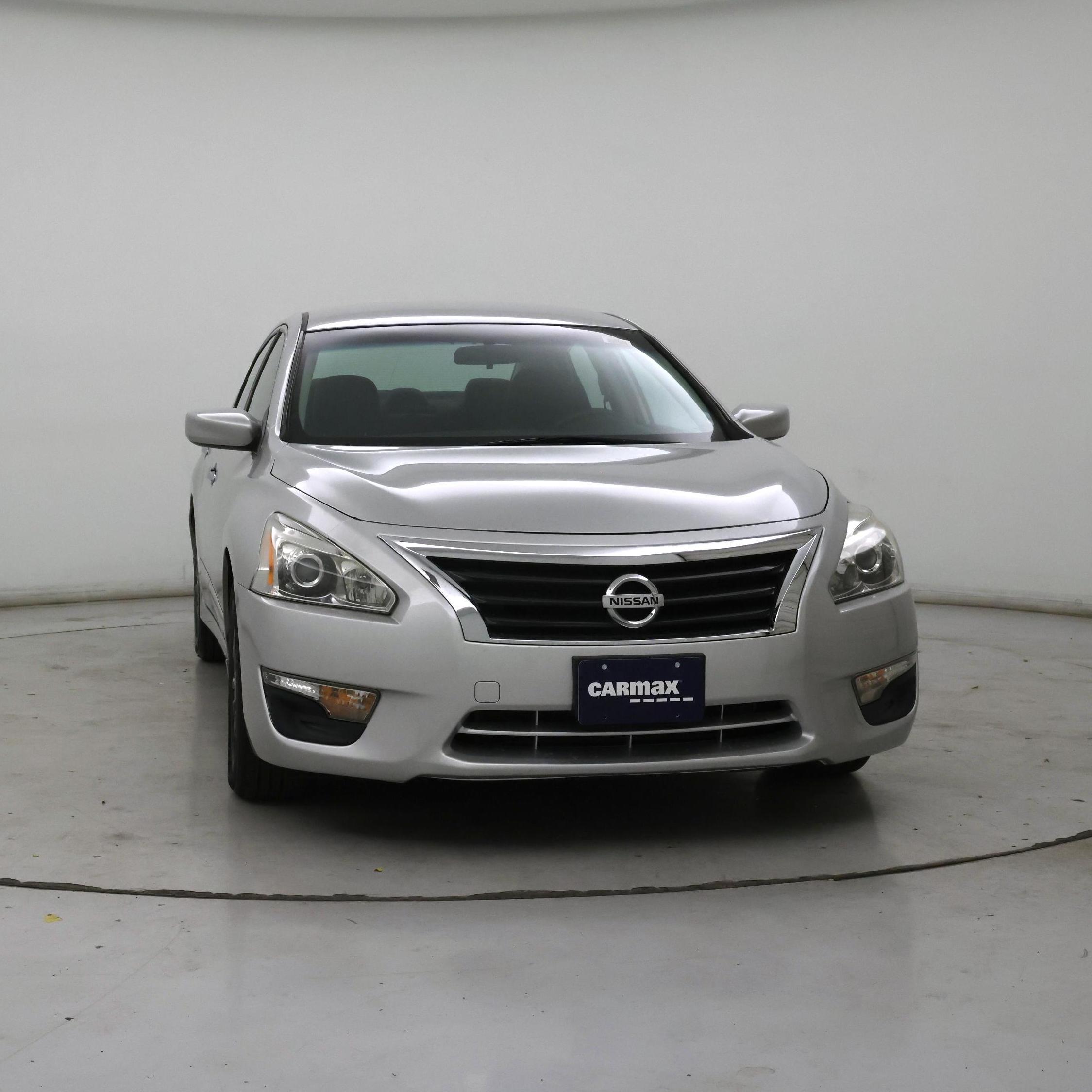 Thumbnail: 2015 Nissan Altima - 5