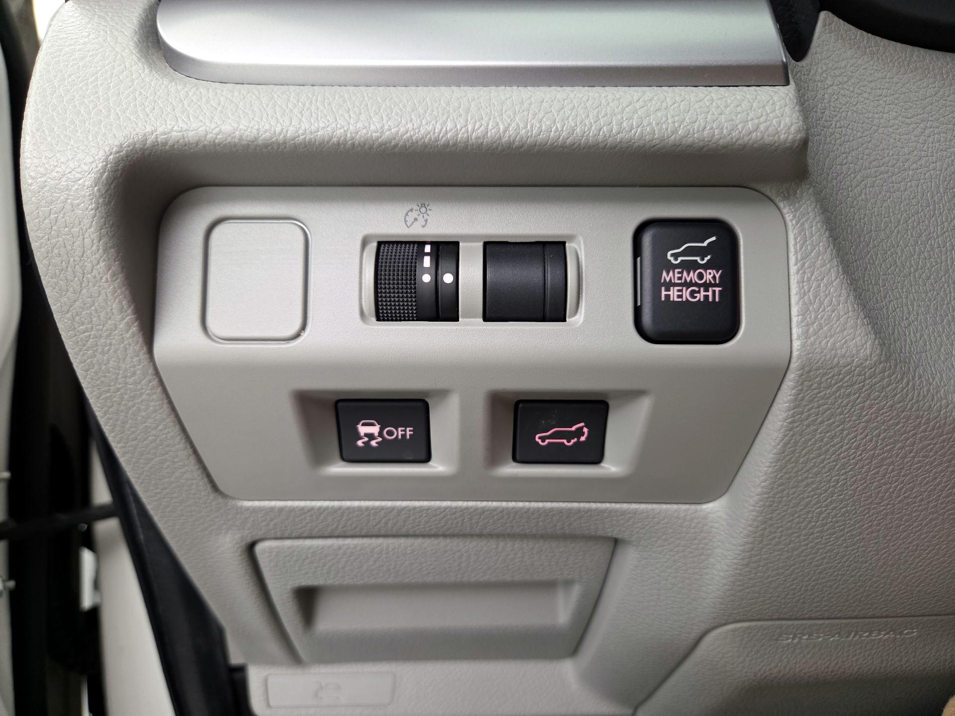 Thumbnail: 2016 Subaru Forester - 13