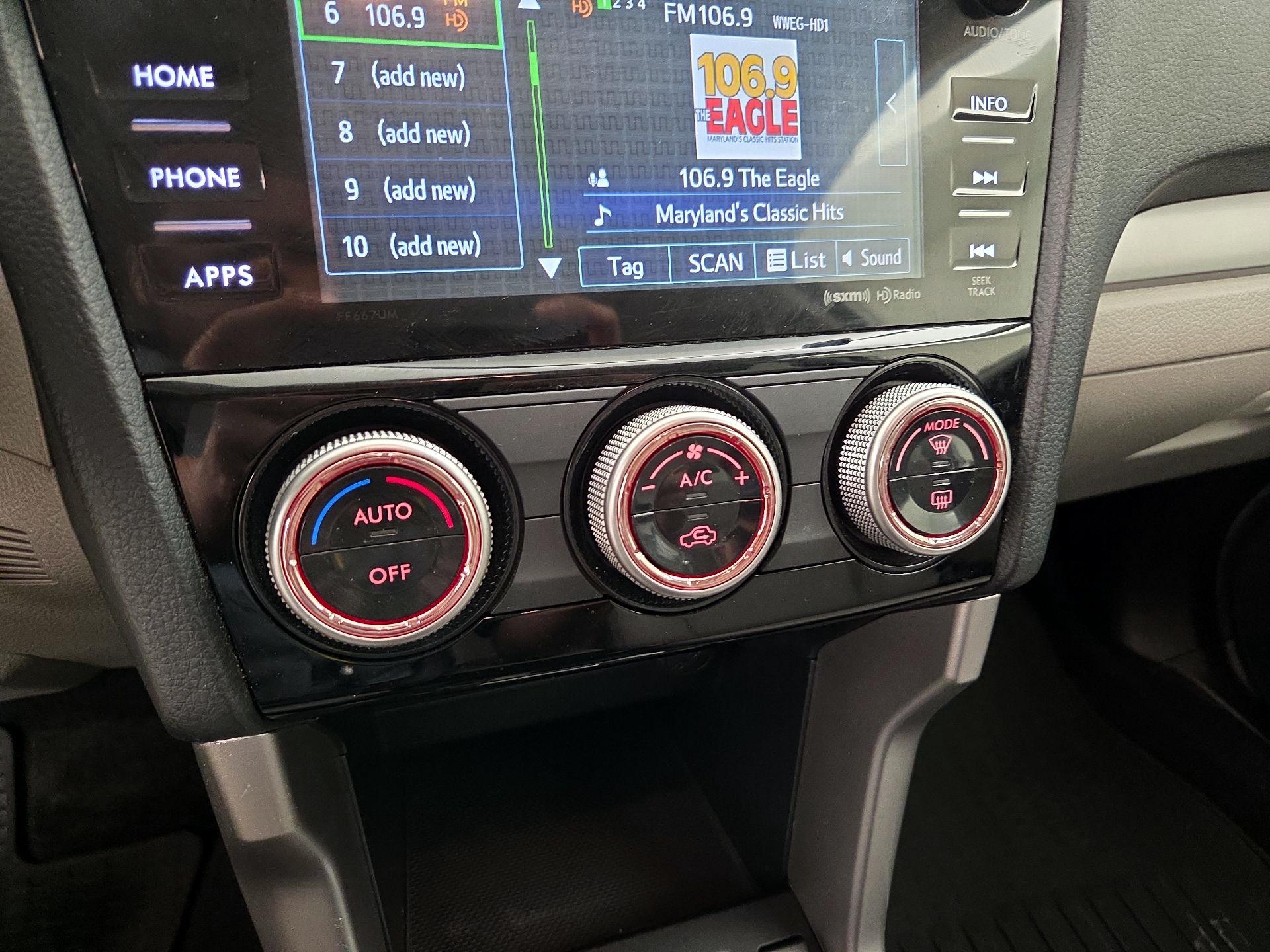 Thumbnail: 2016 Subaru Forester - 16