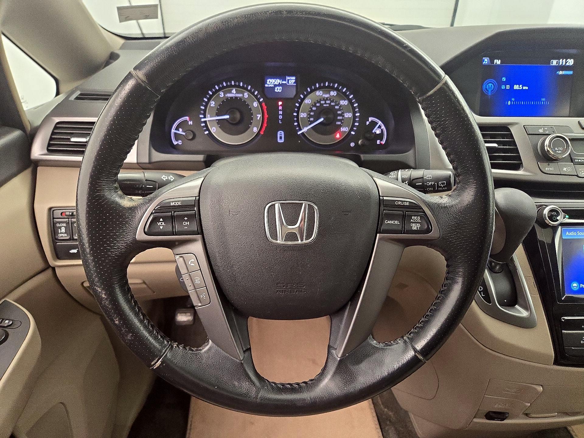 Thumbnail: 2014 Honda Odyssey - 10