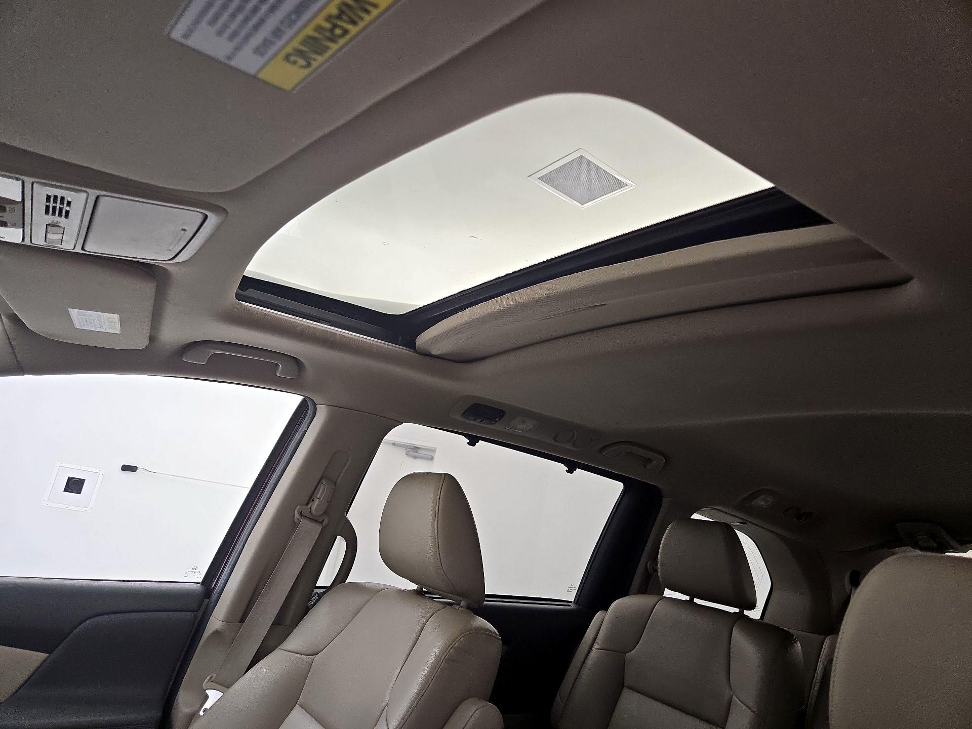 Thumbnail: 2014 Honda Odyssey - 19