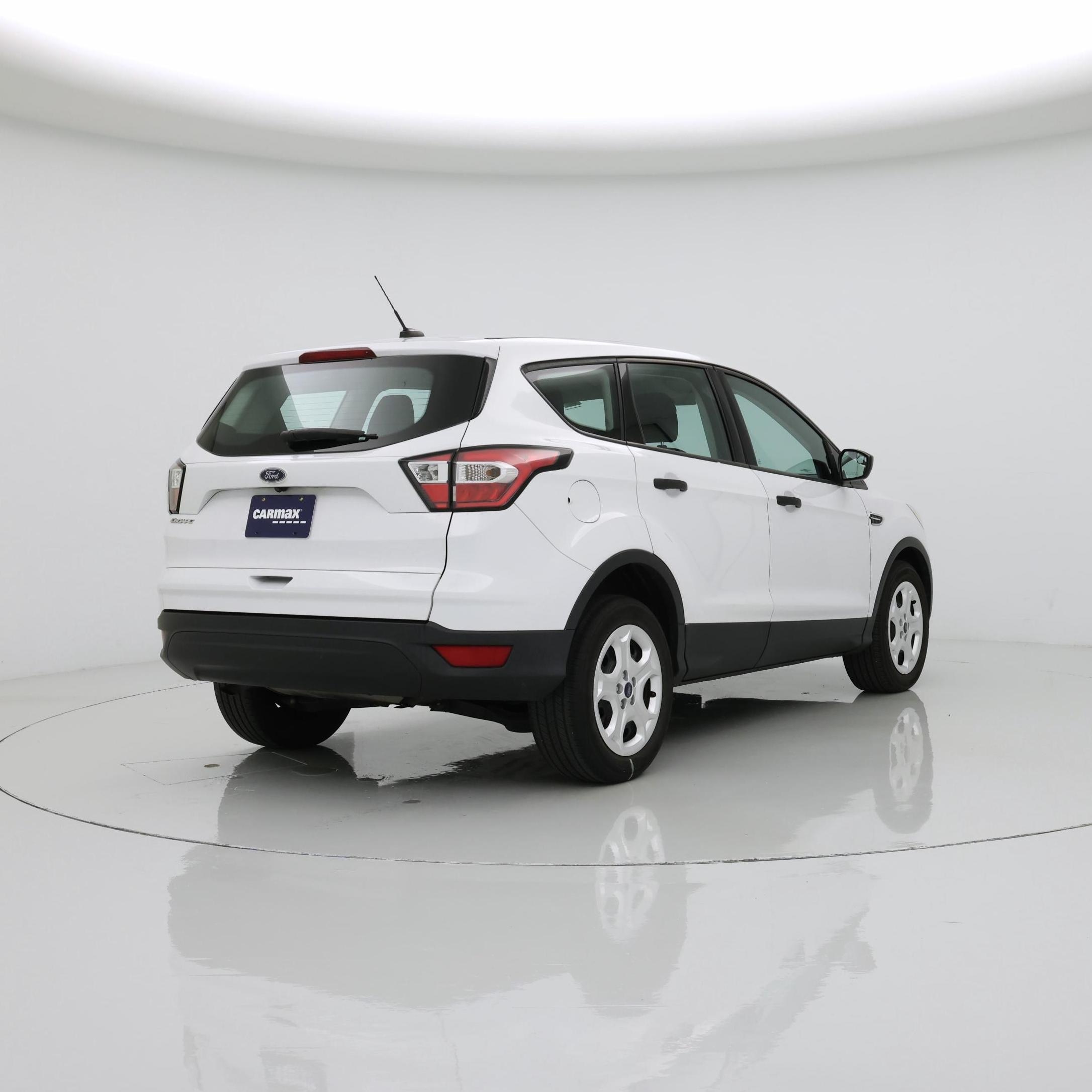 Thumbnail: 2017 Ford Escape - 8