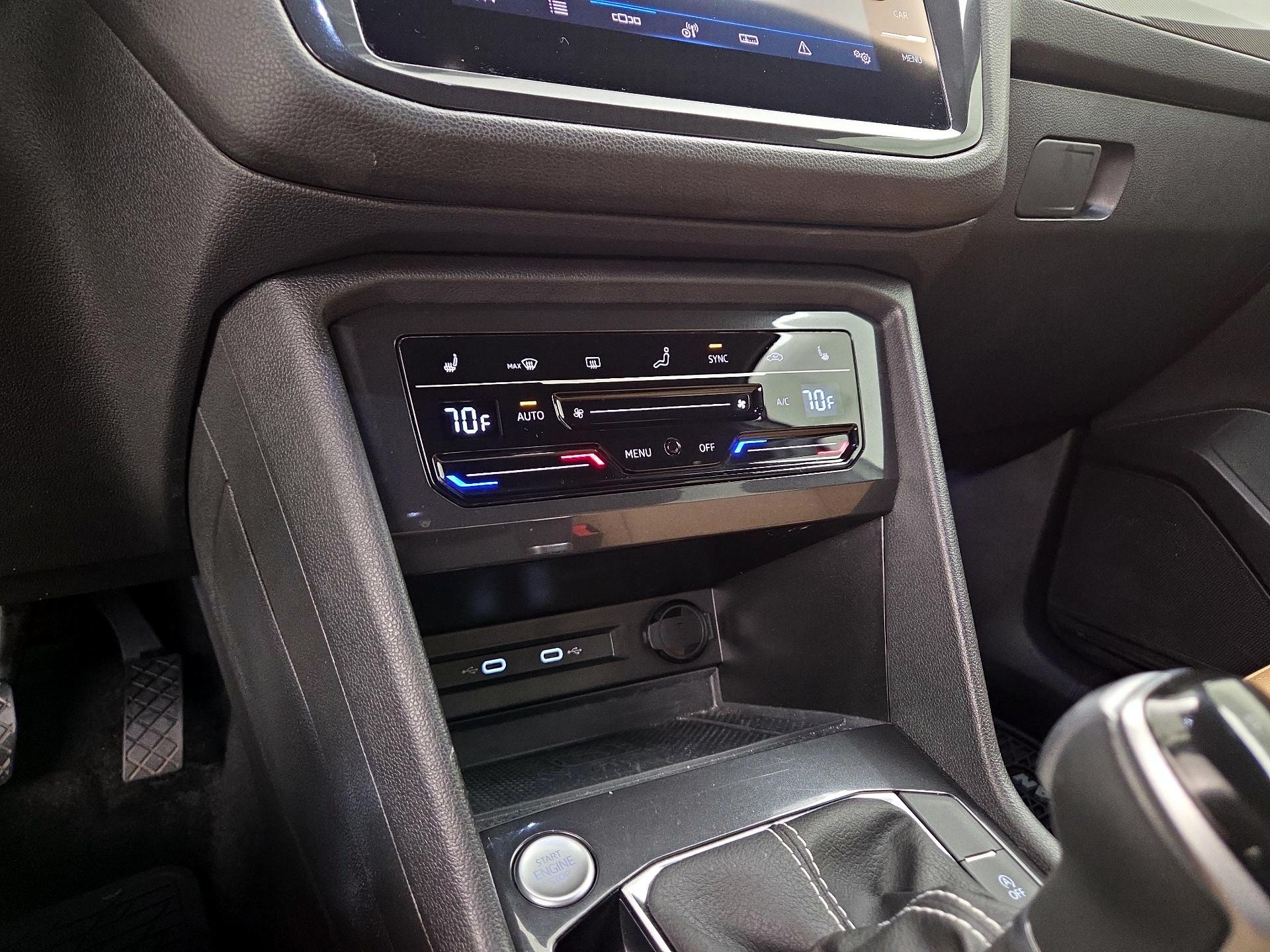 Thumbnail: 2023 Volkswagen Tiguan - 16