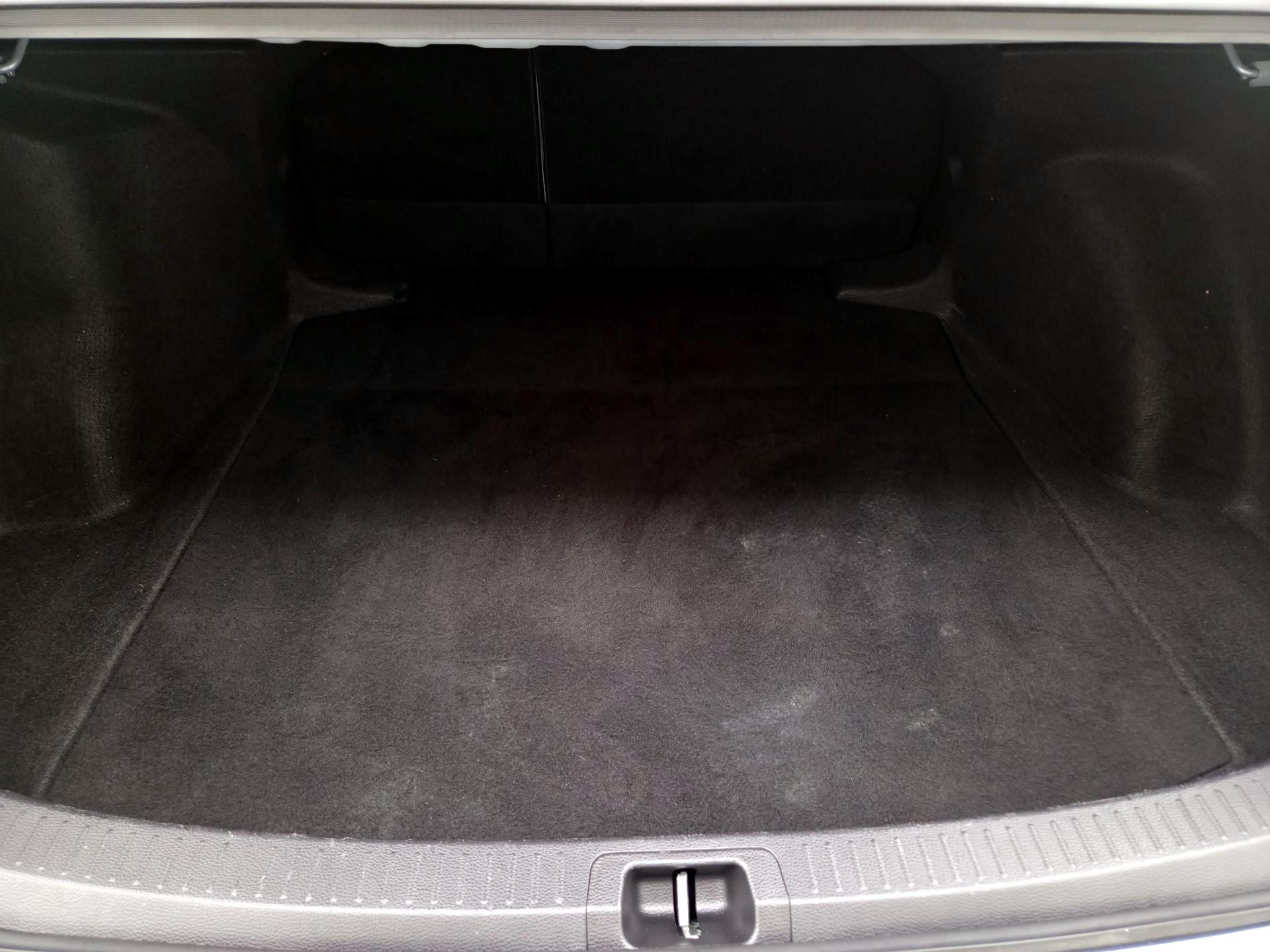 Thumbnail: 2022 Toyota Corolla - 20