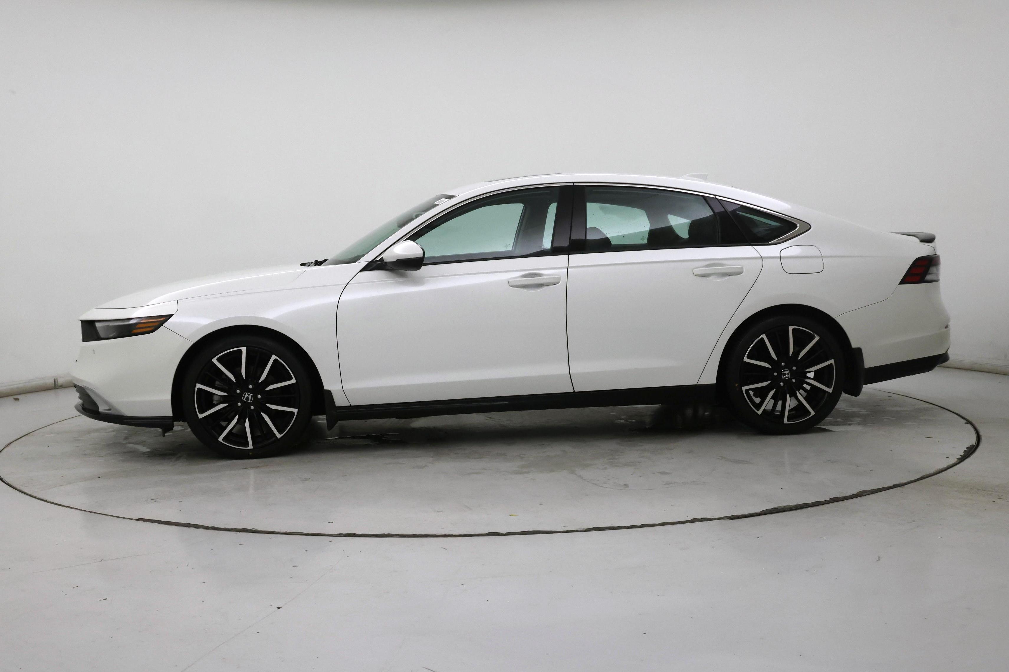 Thumbnail: 2023 Honda Accord - 3