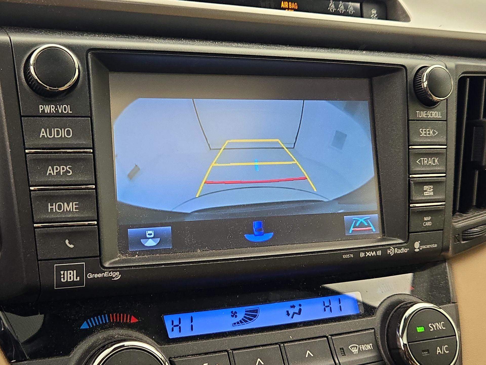 Thumbnail: 2017 Toyota RAV4 - 15