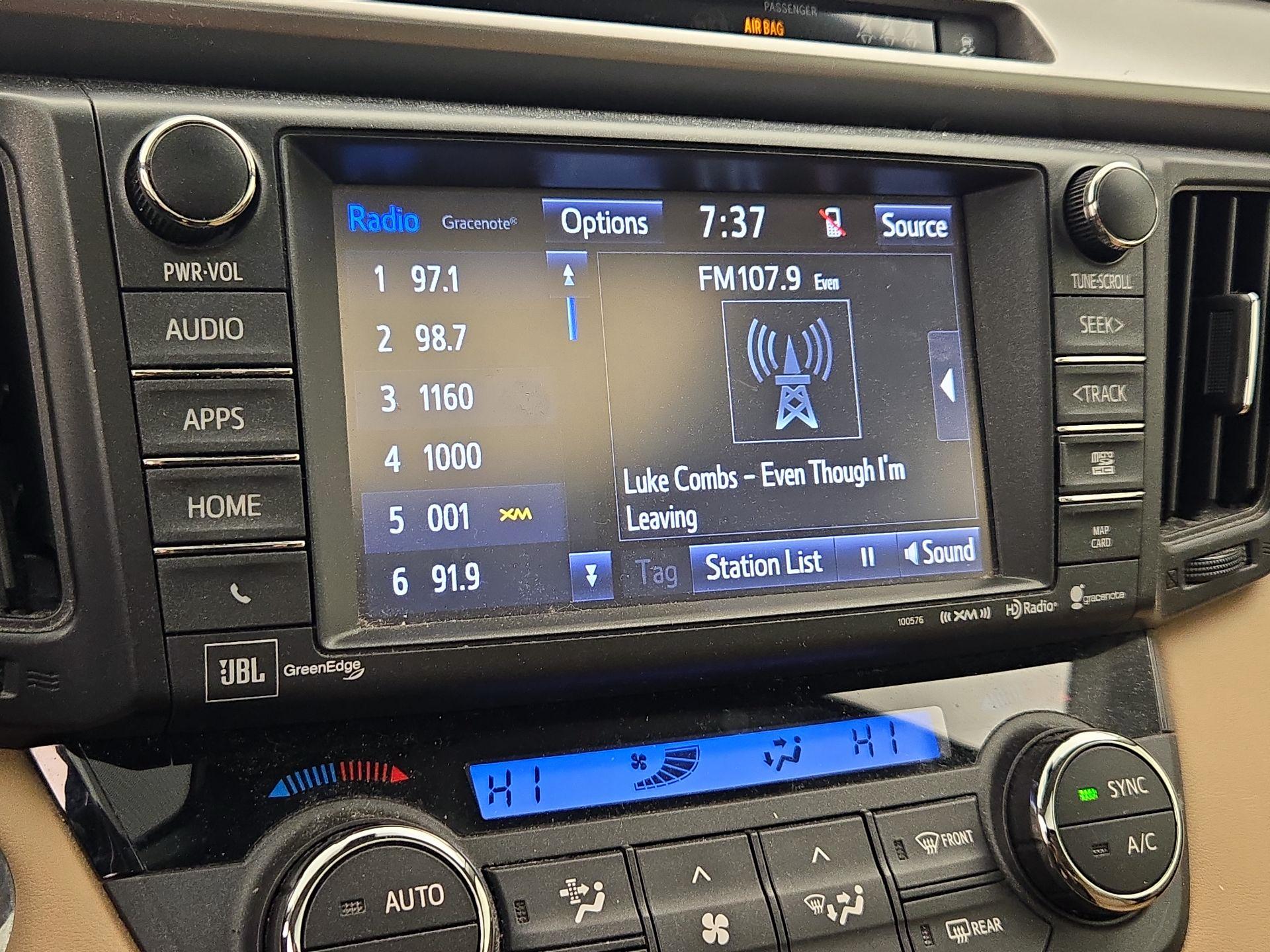 Thumbnail: 2017 Toyota RAV4 - 16