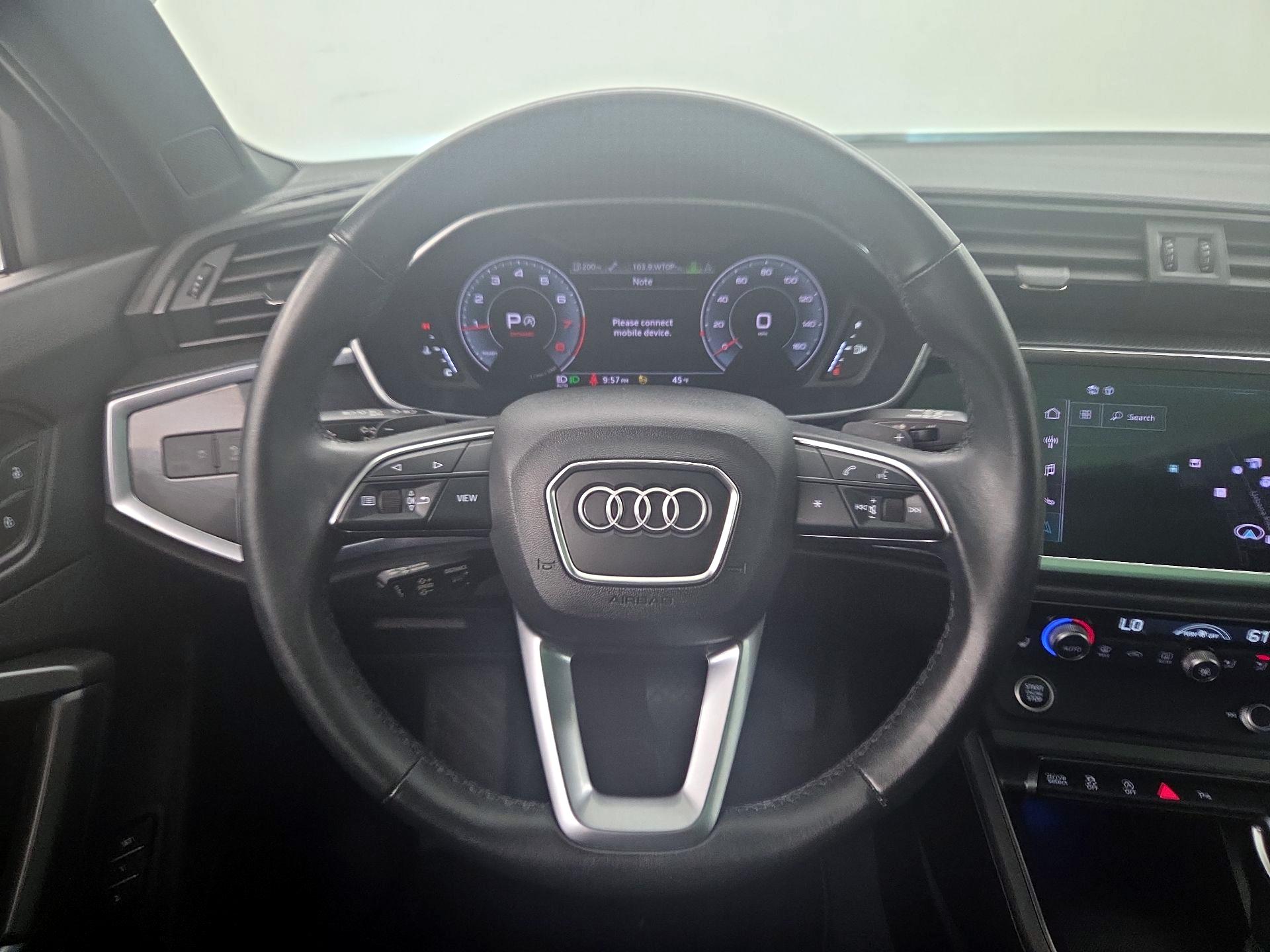 Thumbnail: 2022 Audi Q3 - 10