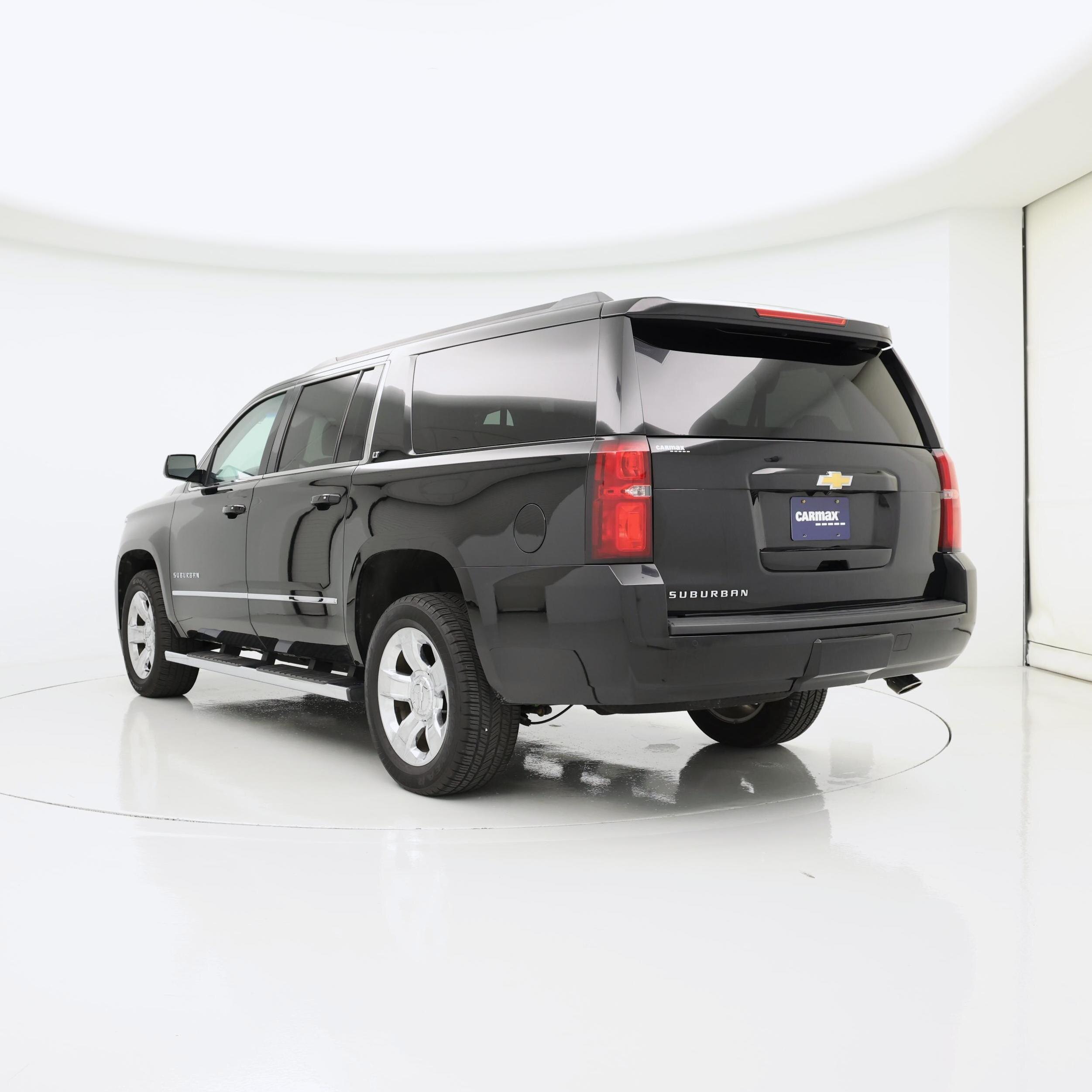 Thumbnail: 2019 Chevrolet Suburban - 2