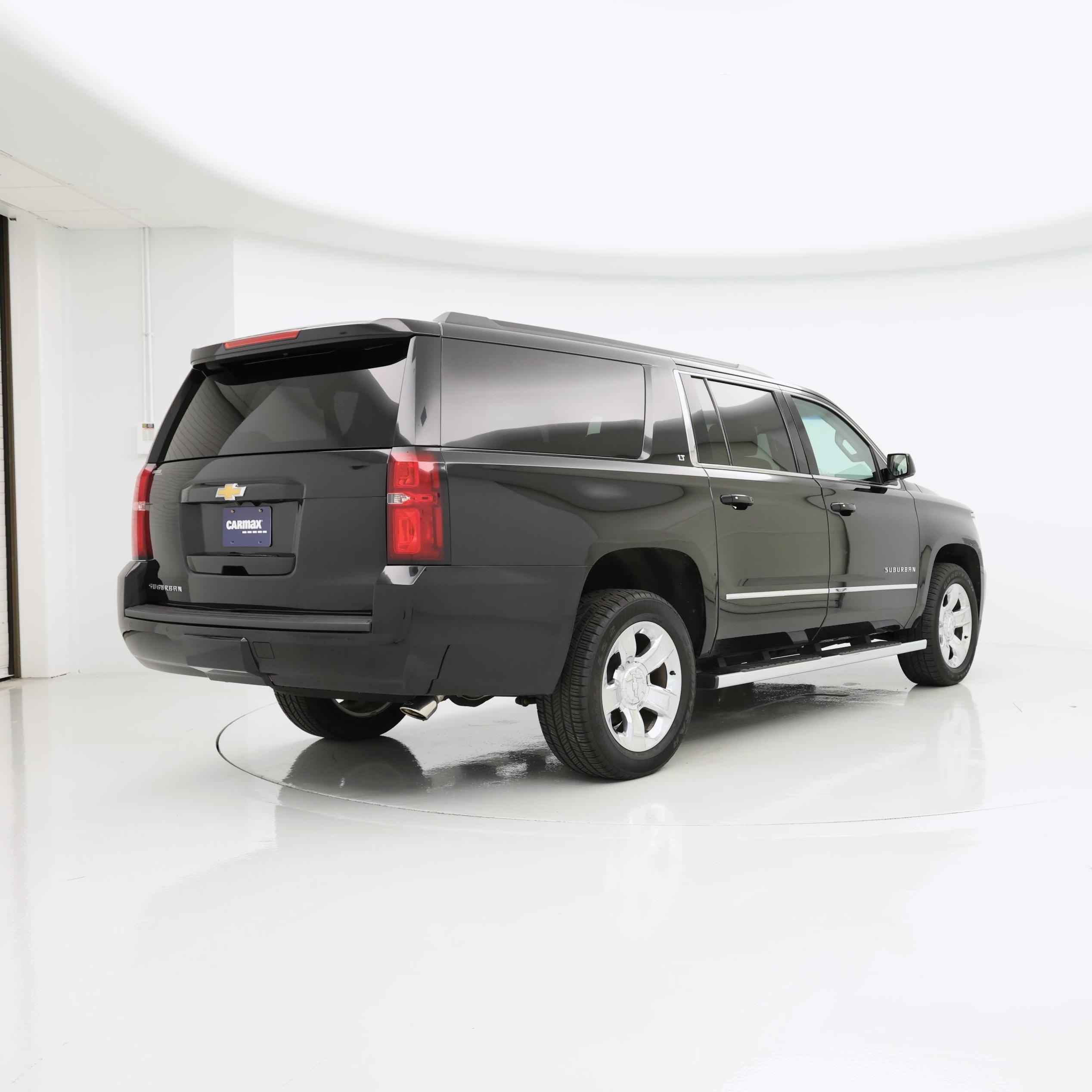 Thumbnail: 2019 Chevrolet Suburban - 8