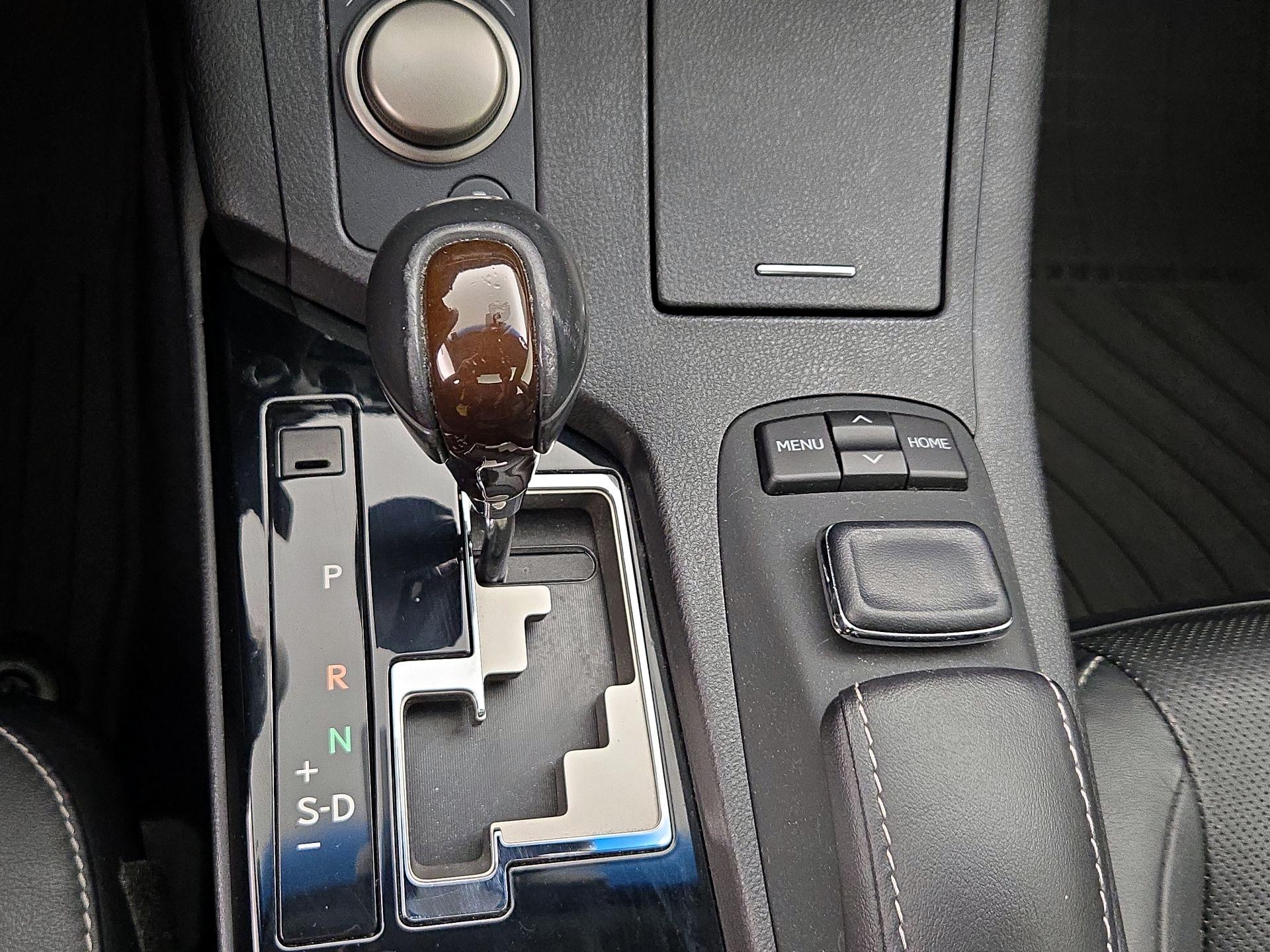 Thumbnail: 2015 Lexus ES - 18