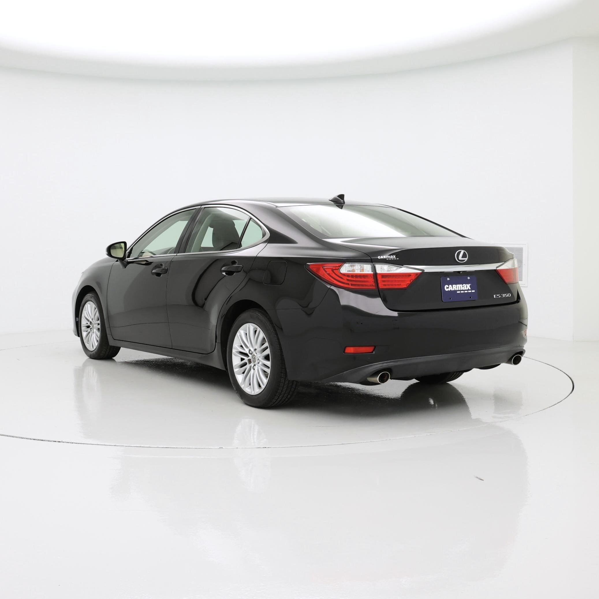 Thumbnail: 2015 Lexus ES - 2