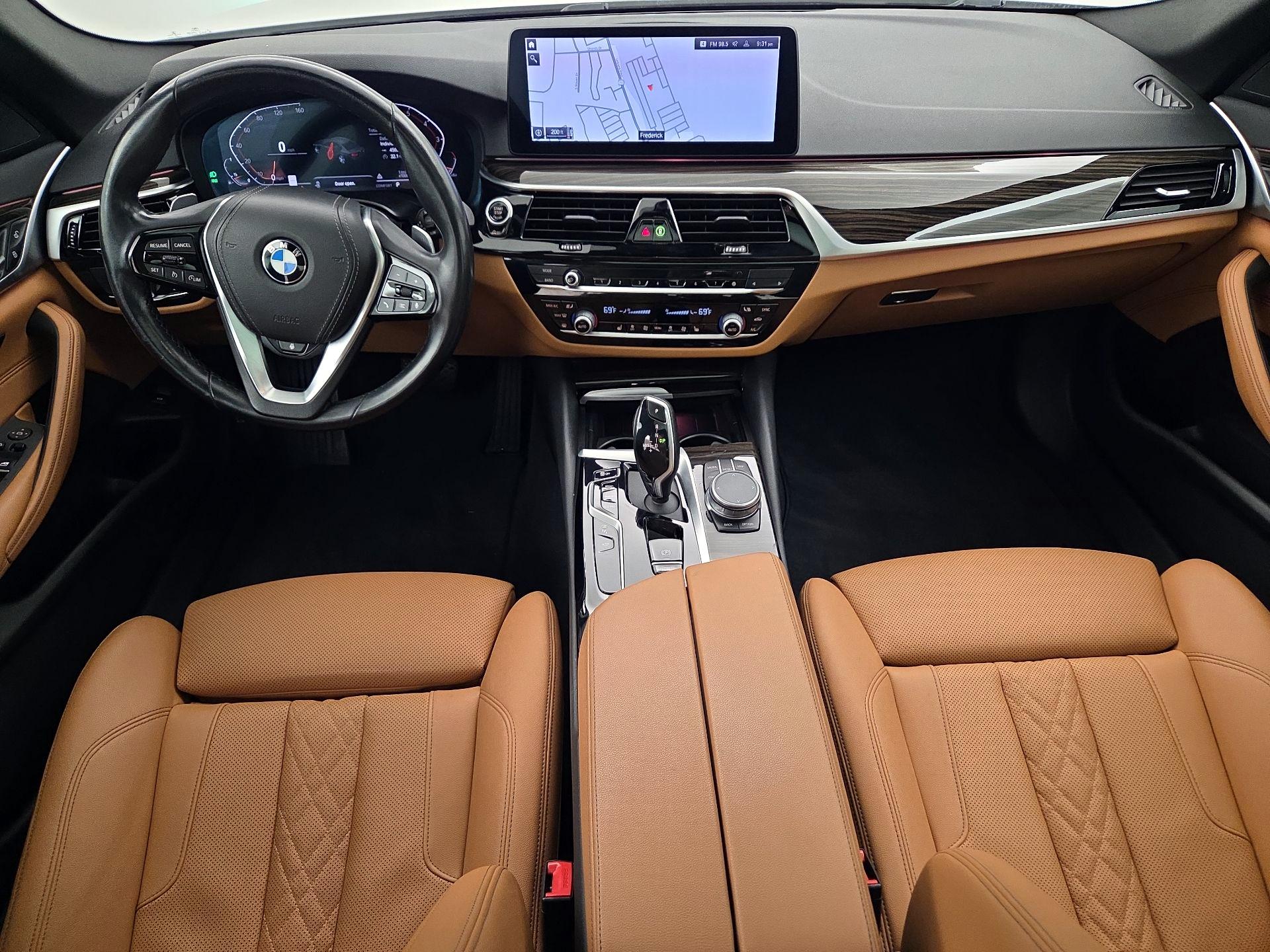 Thumbnail: 2021 BMW 5 Series - 9