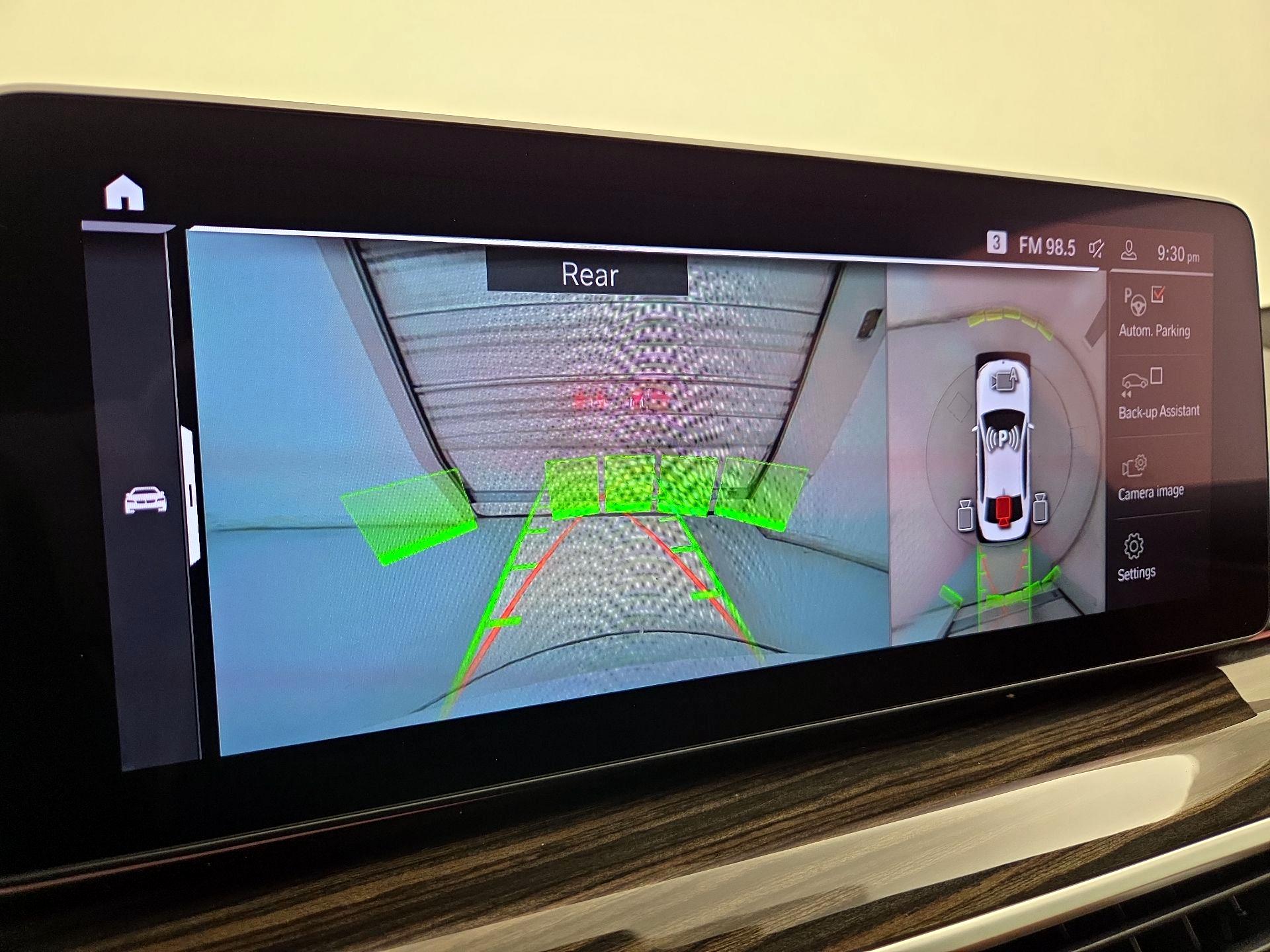 Thumbnail: 2021 BMW 5 Series - 15