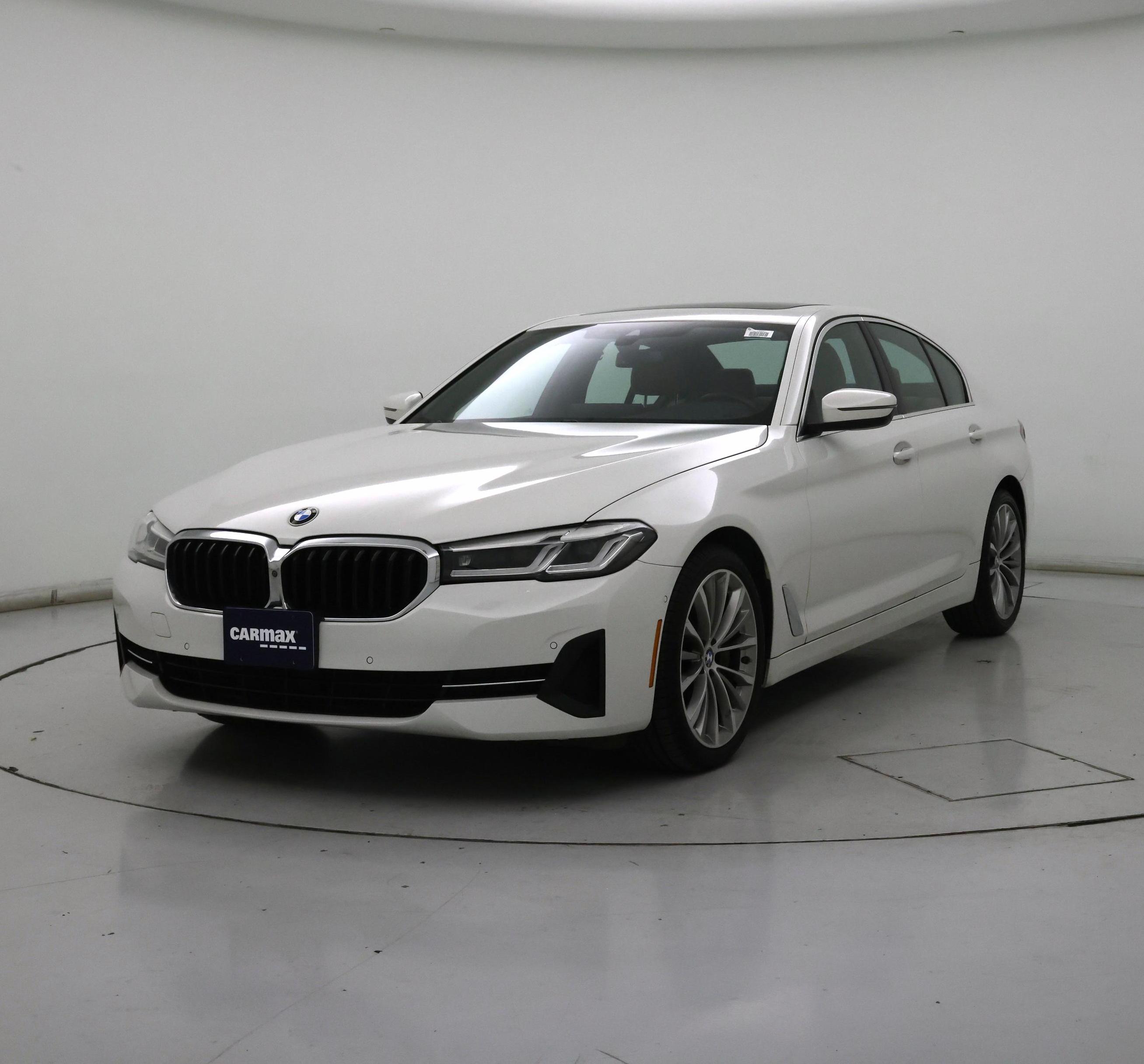 Thumbnail: 2021 BMW 5 Series - 4