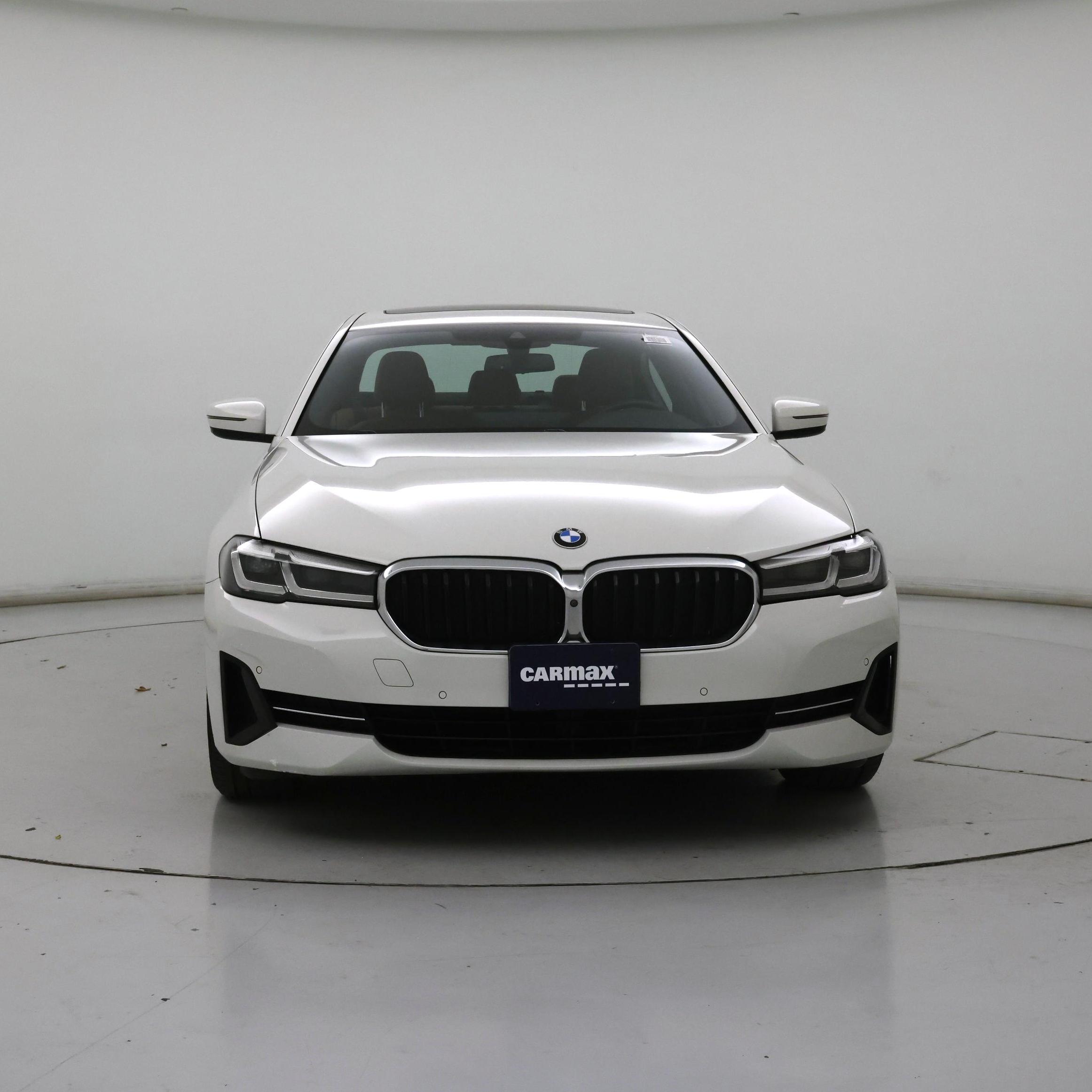 Thumbnail: 2021 BMW 5 Series - 5