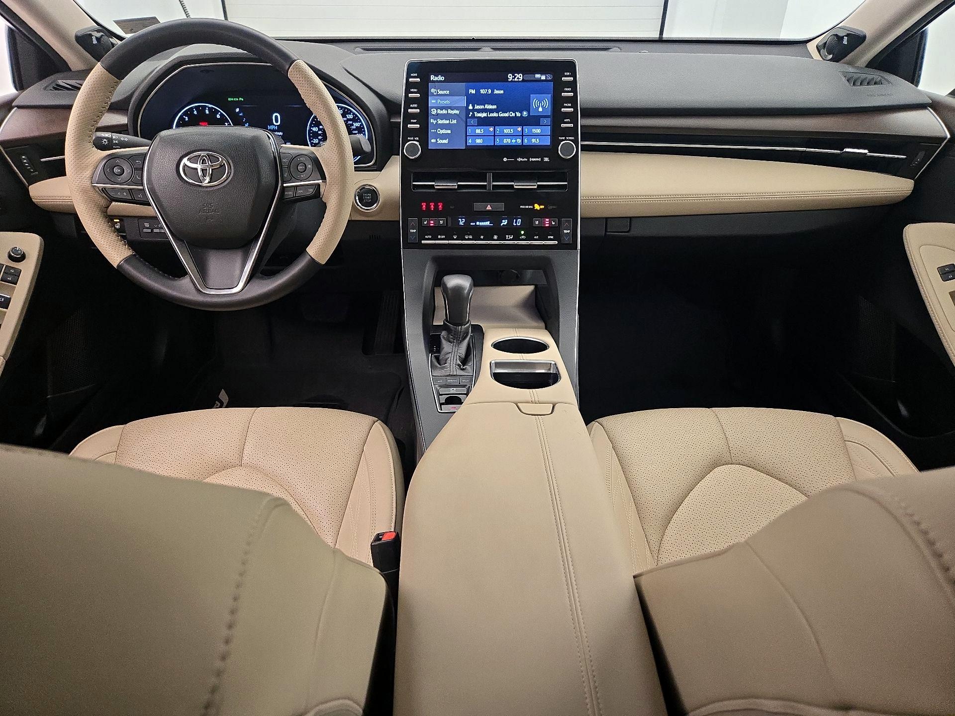 Thumbnail: 2019 Toyota Avalon - 9