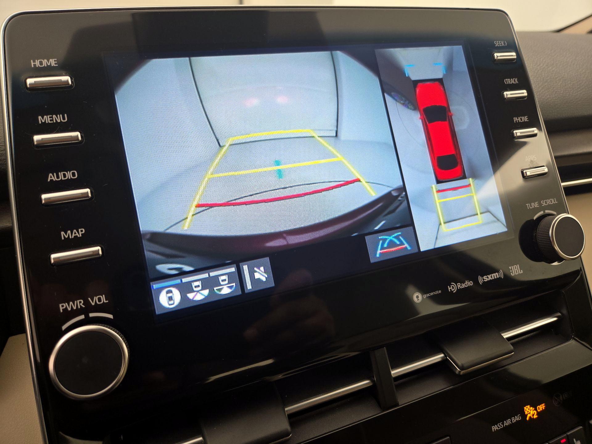 Thumbnail: 2019 Toyota Avalon - 15