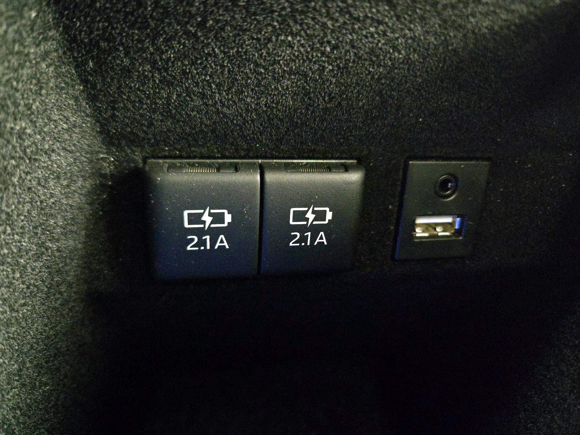 Thumbnail: 2019 Toyota Avalon - 19