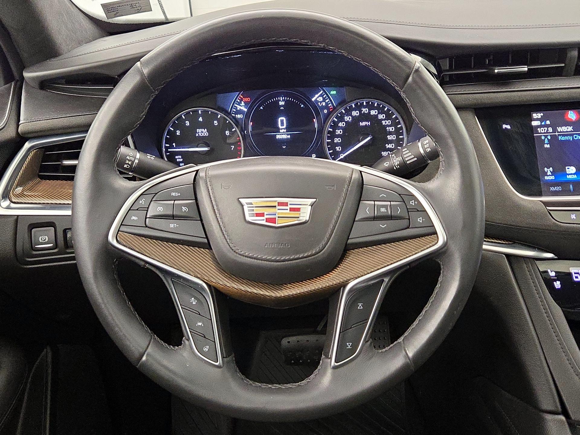 Thumbnail: 2018 Cadillac XT5 - 10