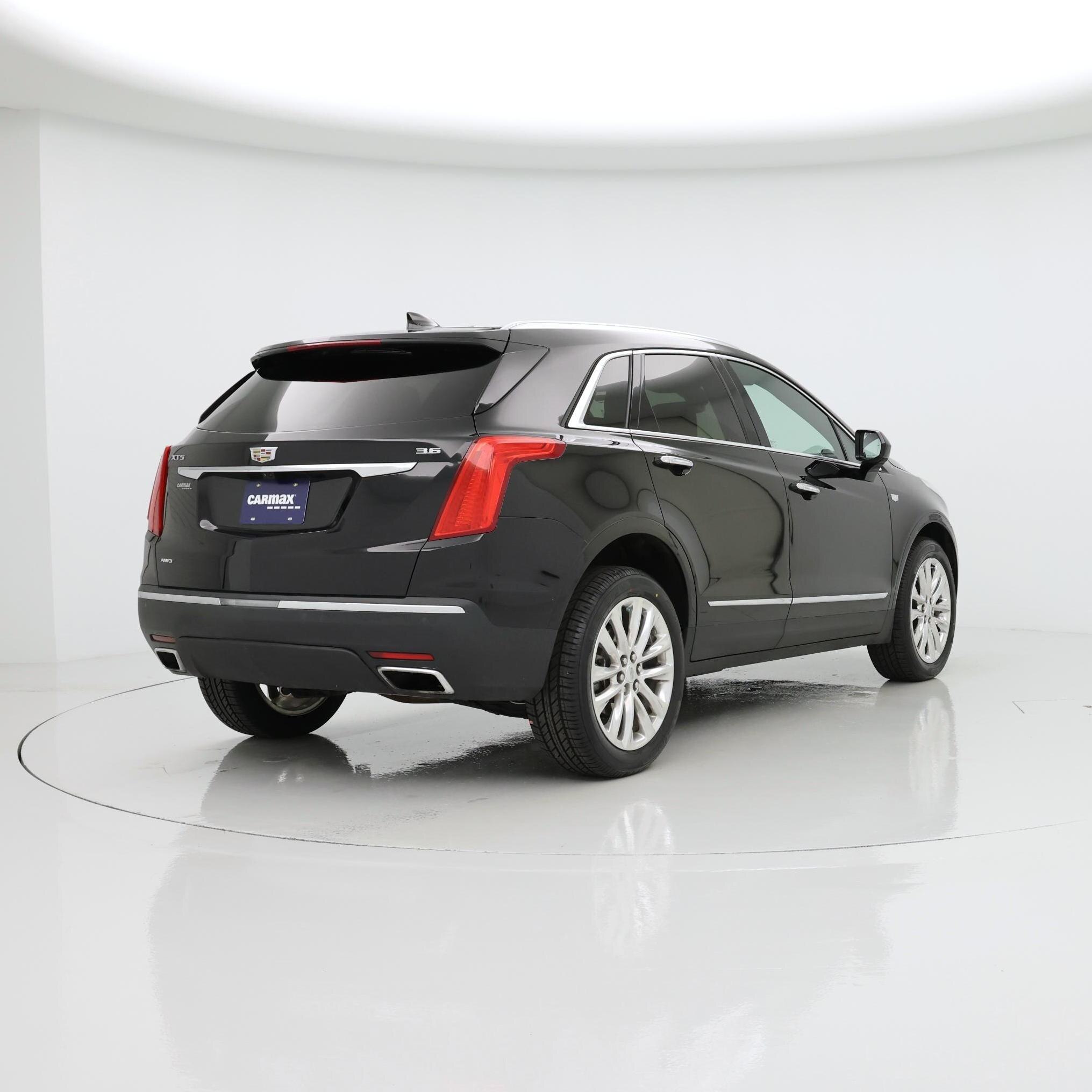 Thumbnail: 2018 Cadillac XT5 - 8