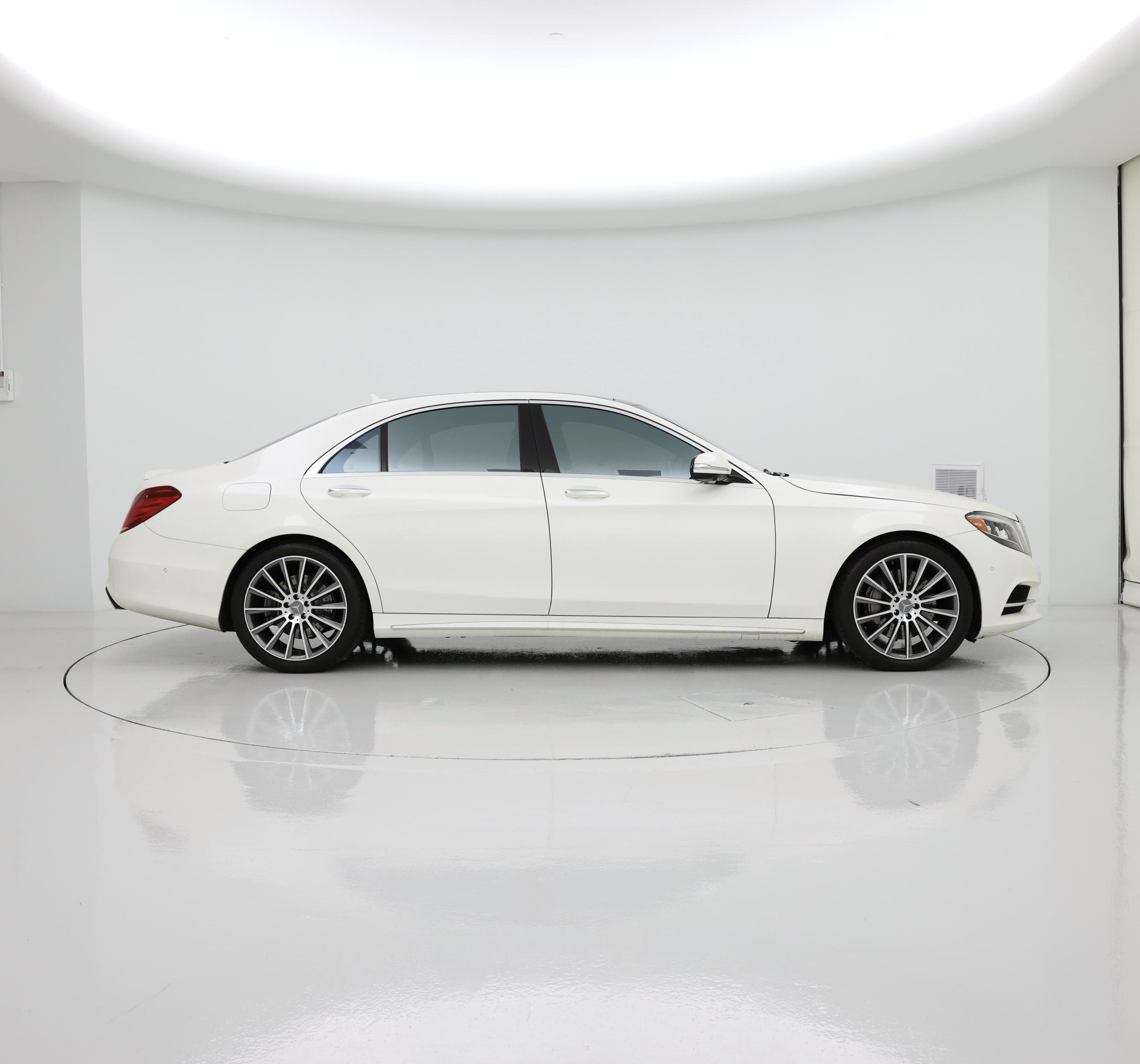 Thumbnail: 2016 Mercedes-Benz S-Class - 7