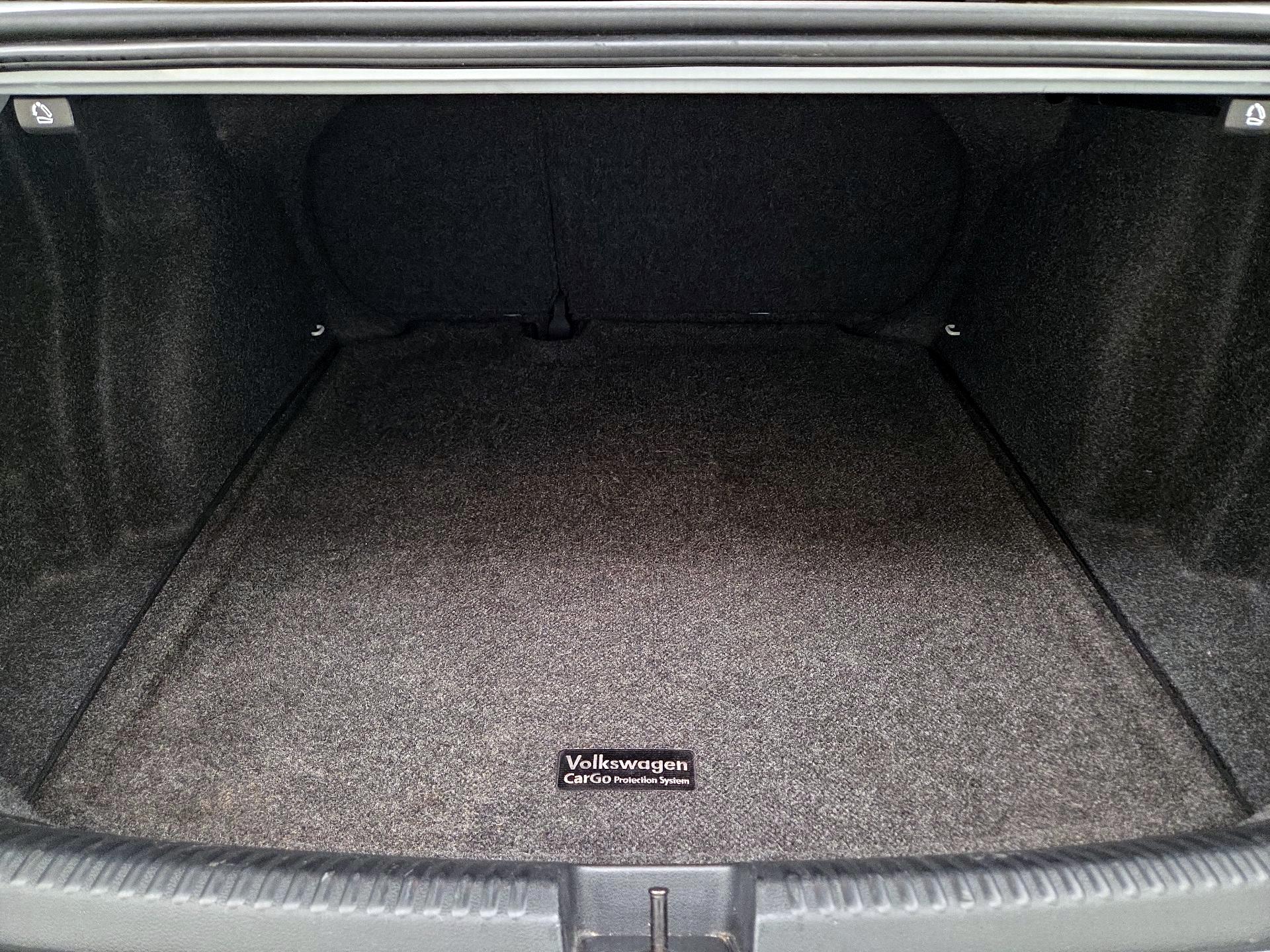 Thumbnail: 2017 Volkswagen Jetta - 20