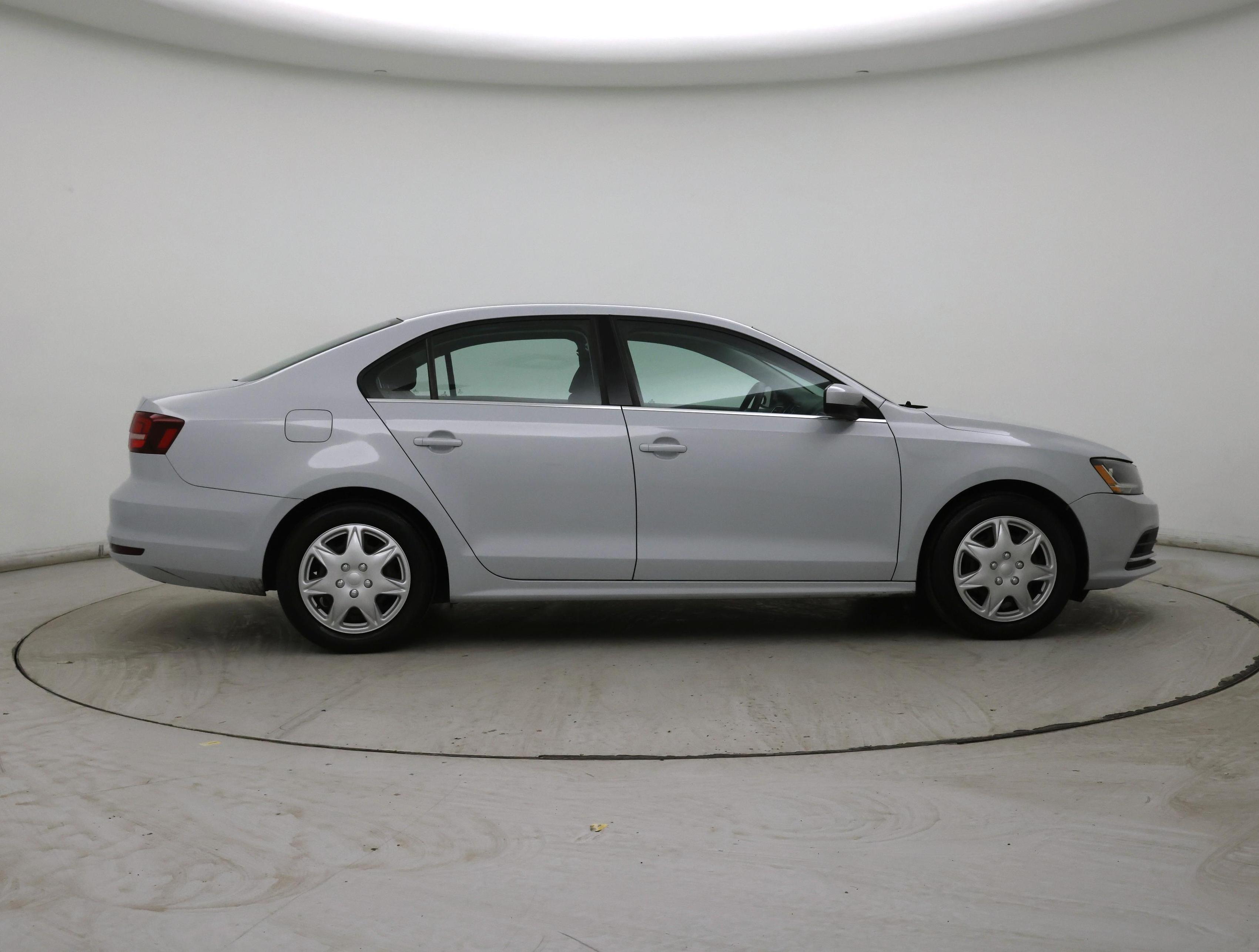 Thumbnail: 2017 Volkswagen Jetta - 7